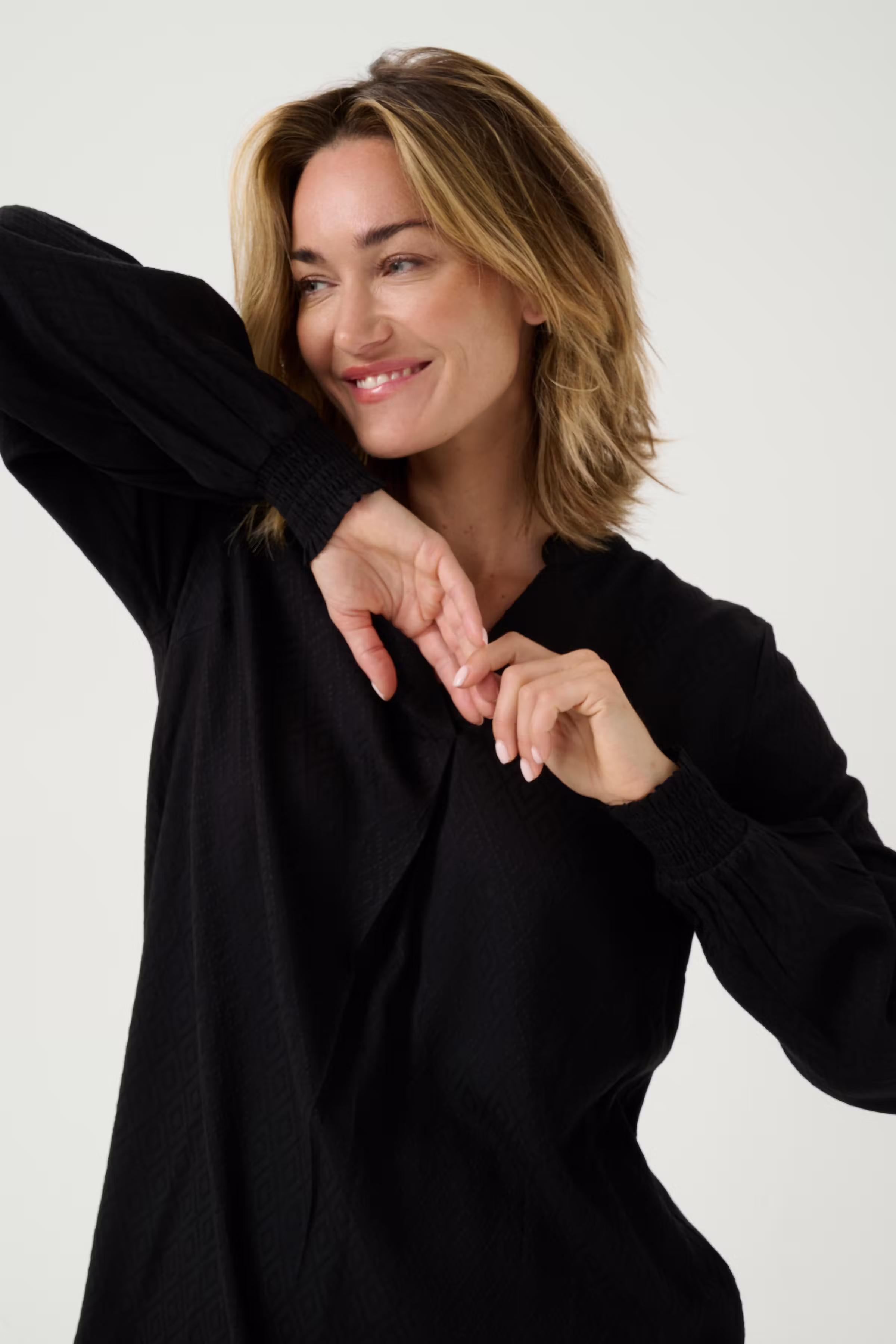 BPcarla Tunic LOOKBOOK DETAIL 10590805-100121B