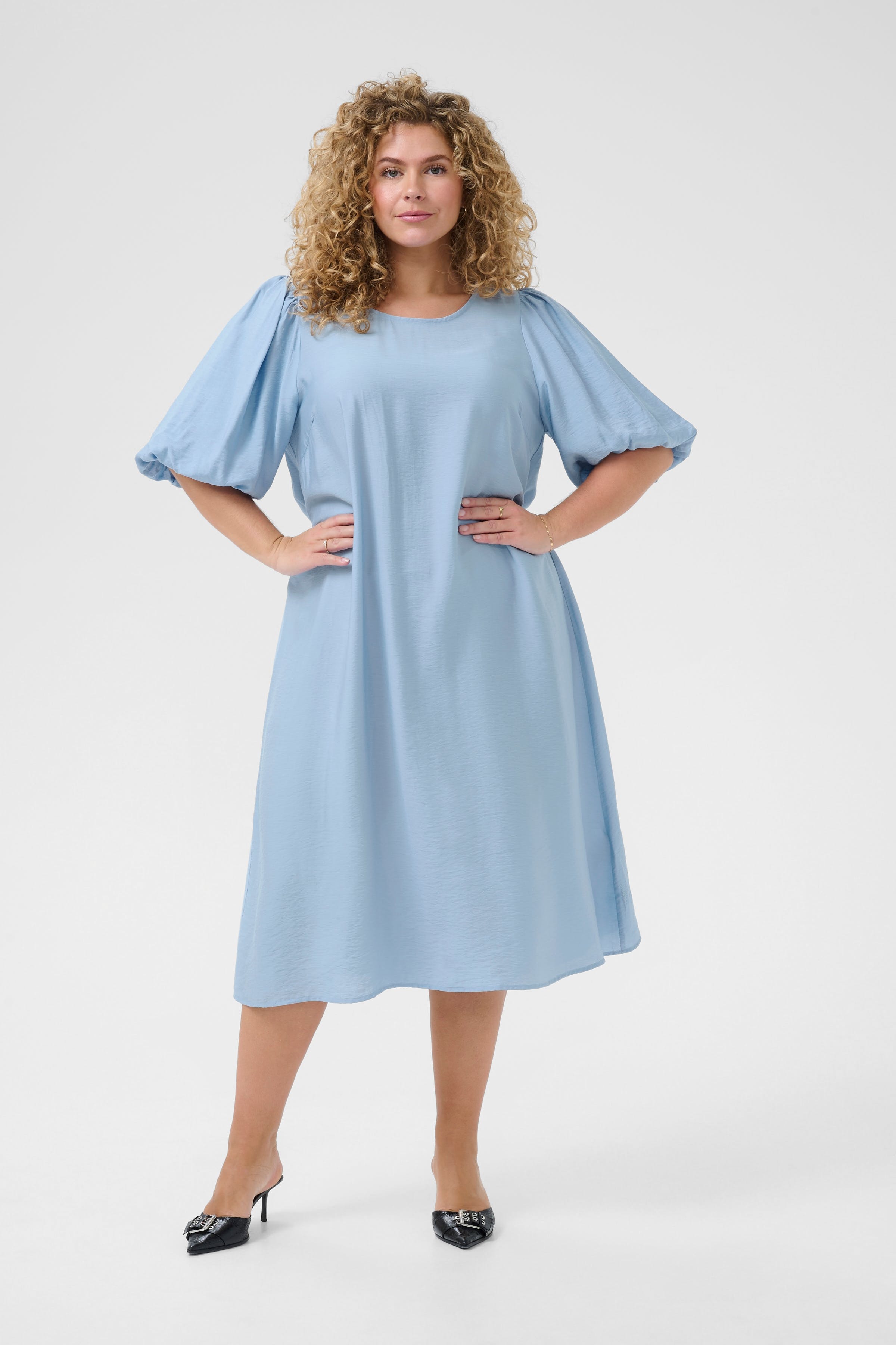 KCpico Dress LOOKBOOK FRONT 10583576-164016