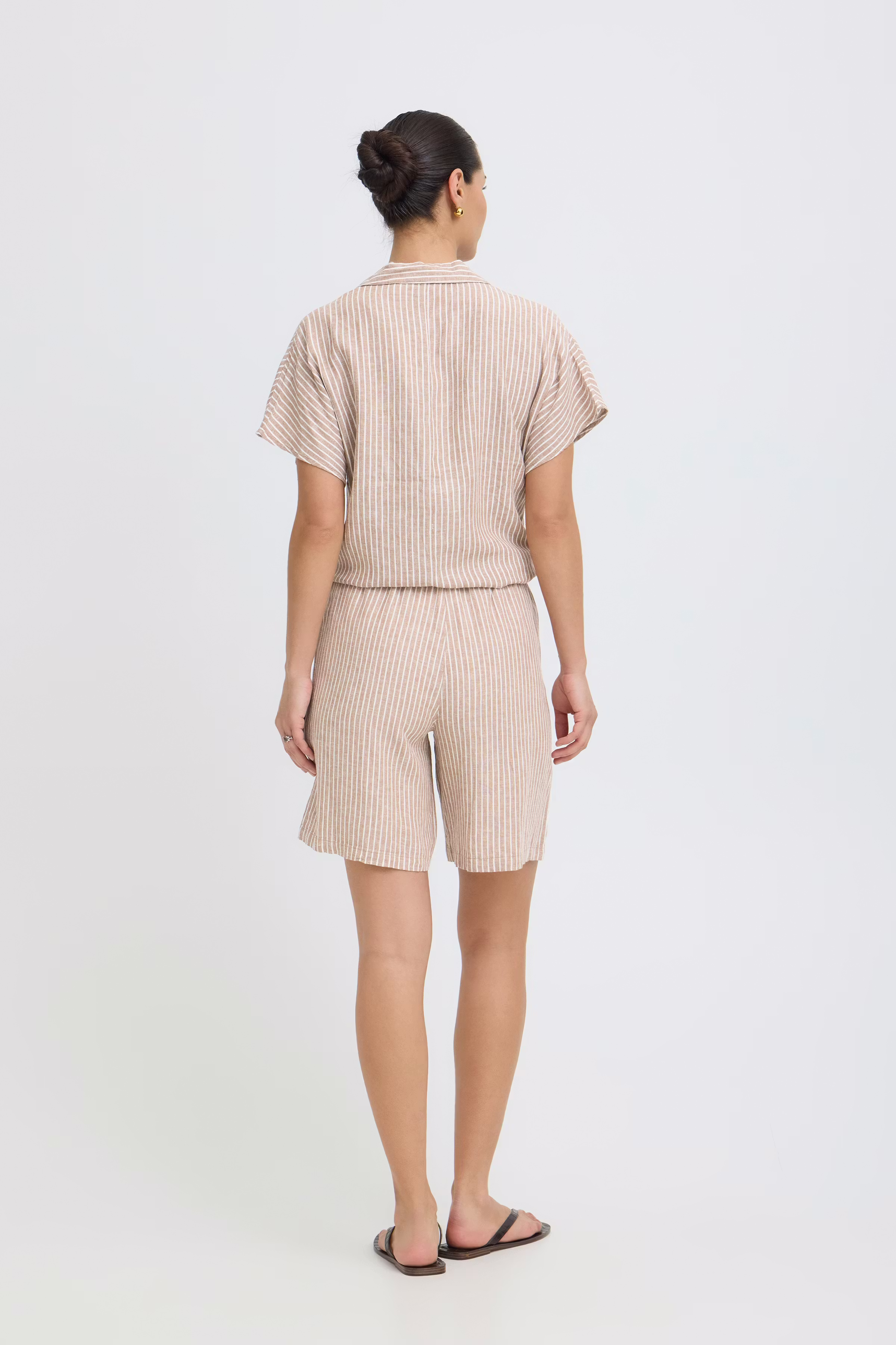 BYFALAKKA Shorts LOOKBOOK BACK 20816608-900006870