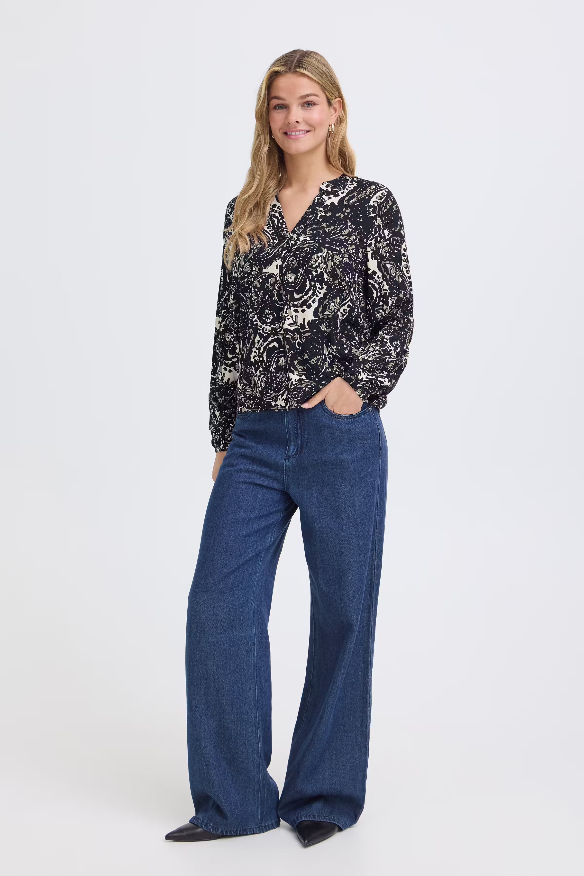 FRFLOWA Blus LOOKBOOK FRONT 20618003-900010063