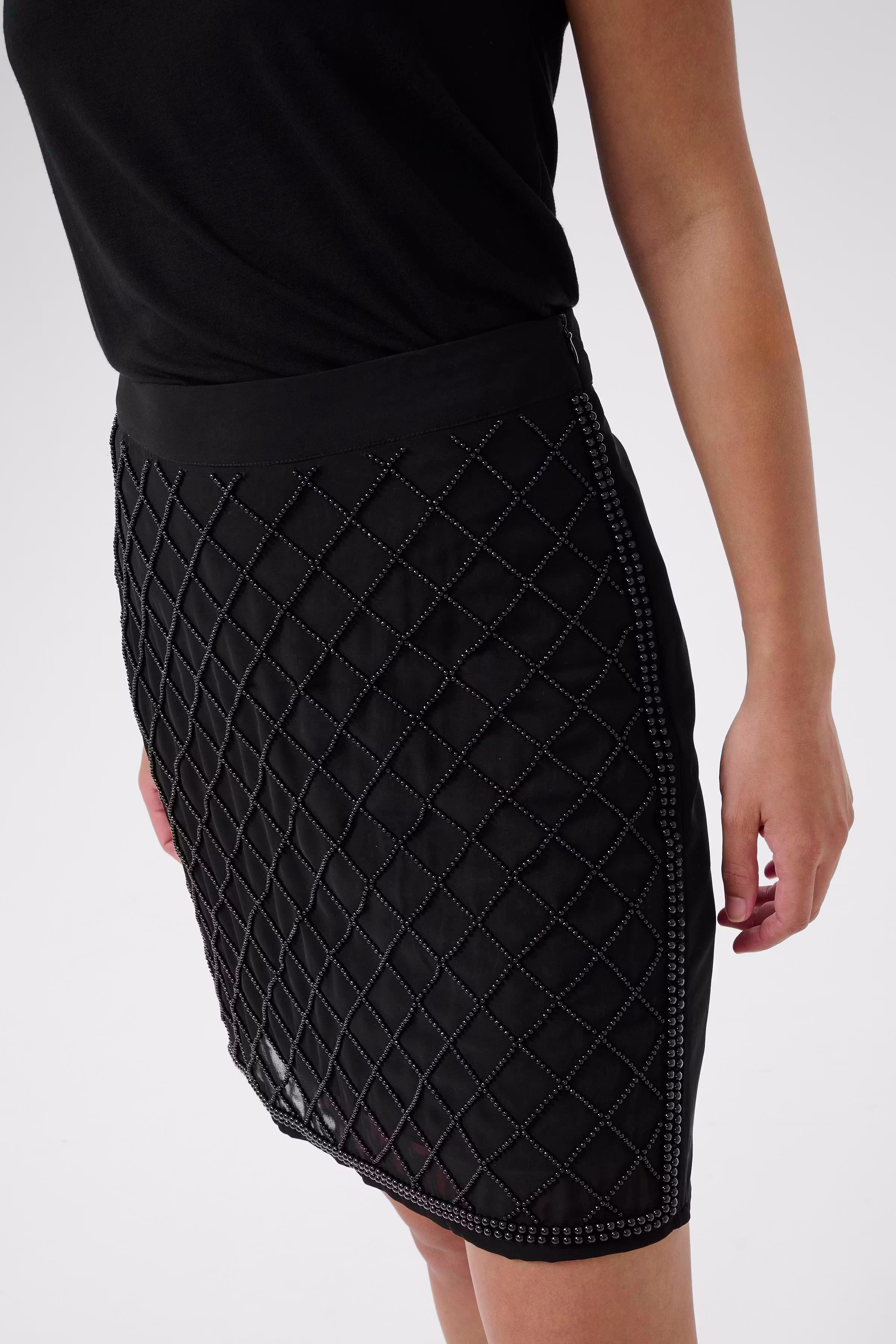 CUminta Kjol med pärlor LOOKBOOK DETAIL 50112622-500012