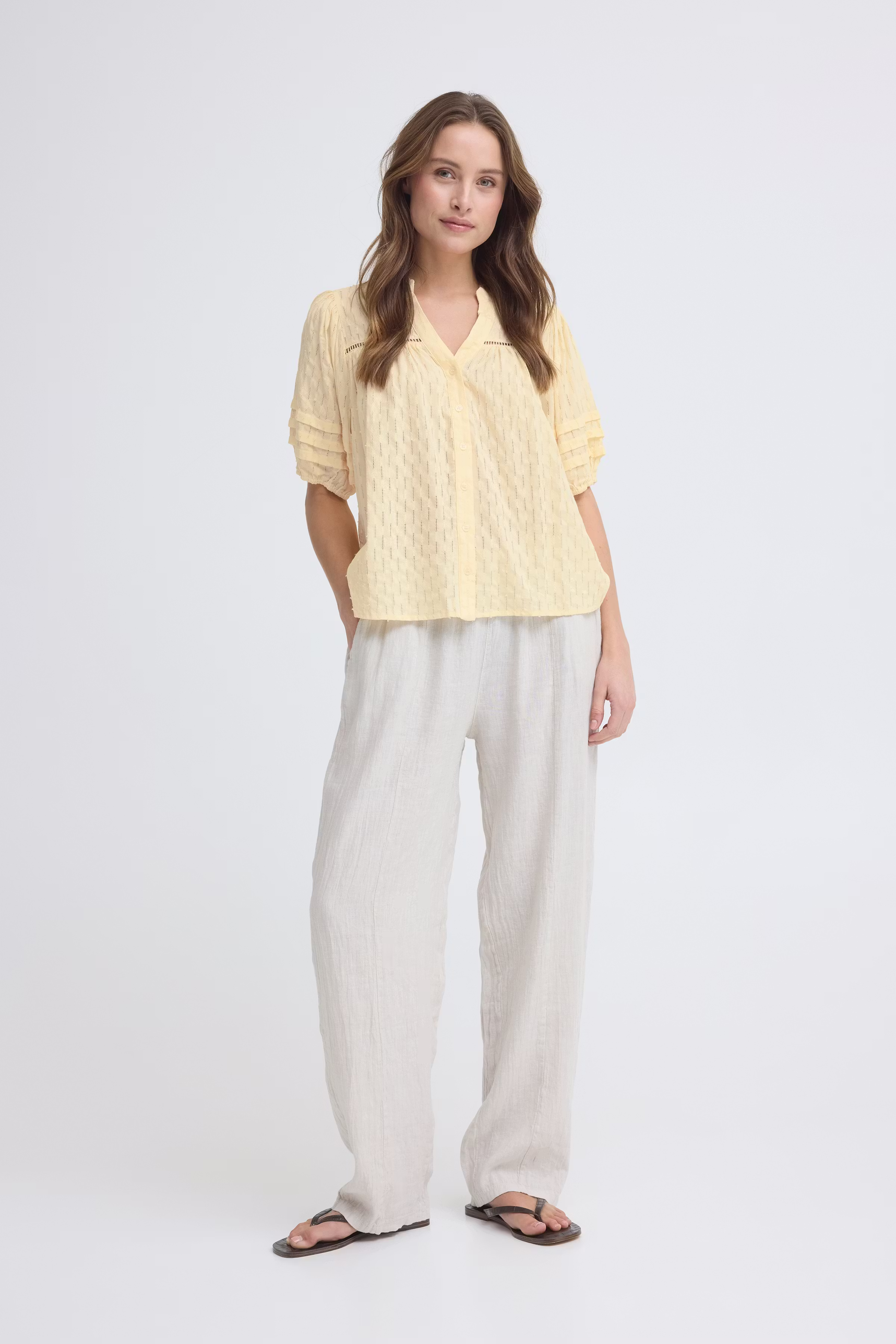 SBGRAZIE Bluse LOOKBOOK FRONT 22101160-120825