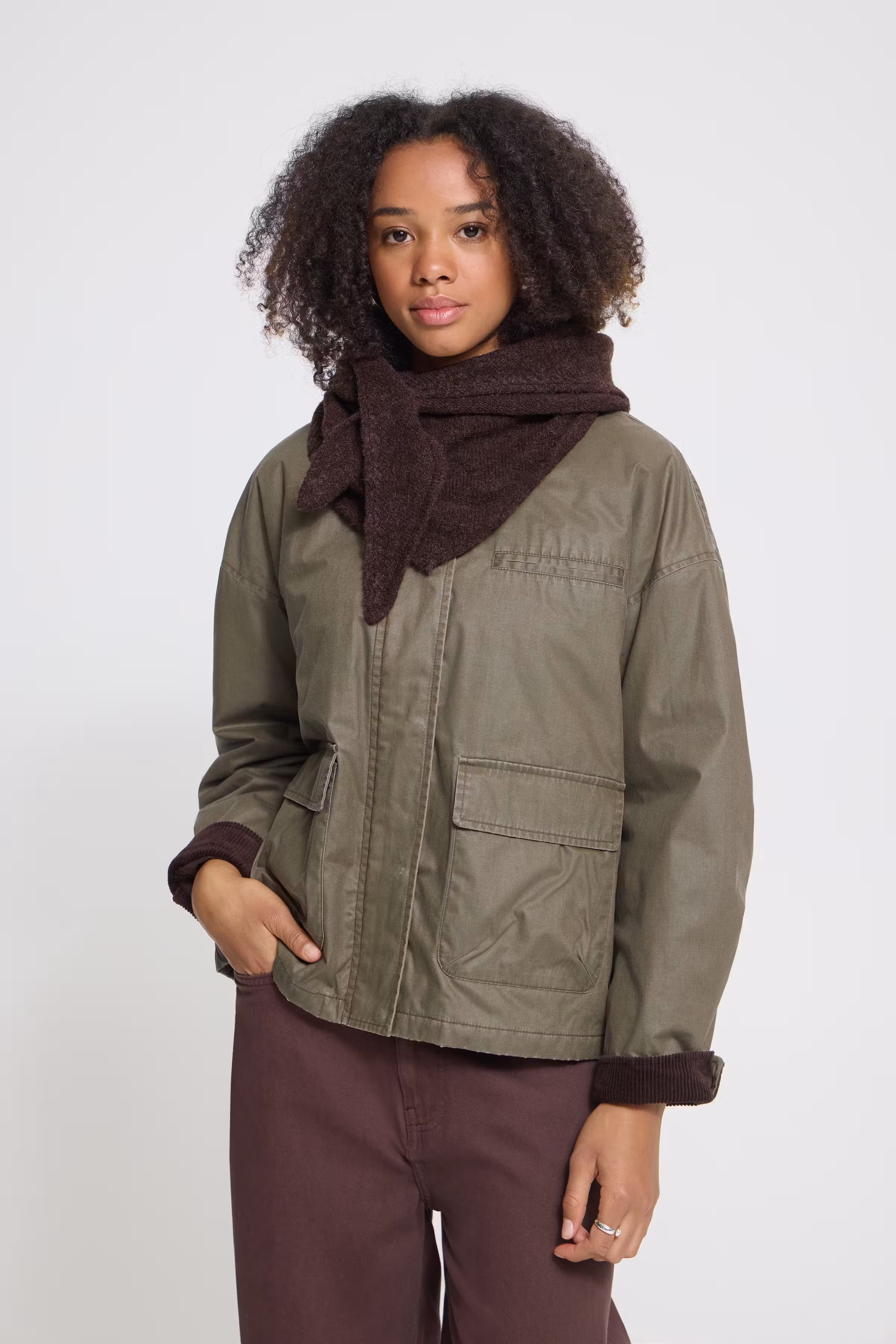 IAGRY Tuch LOOKBOOK FRONT 20126513-191419