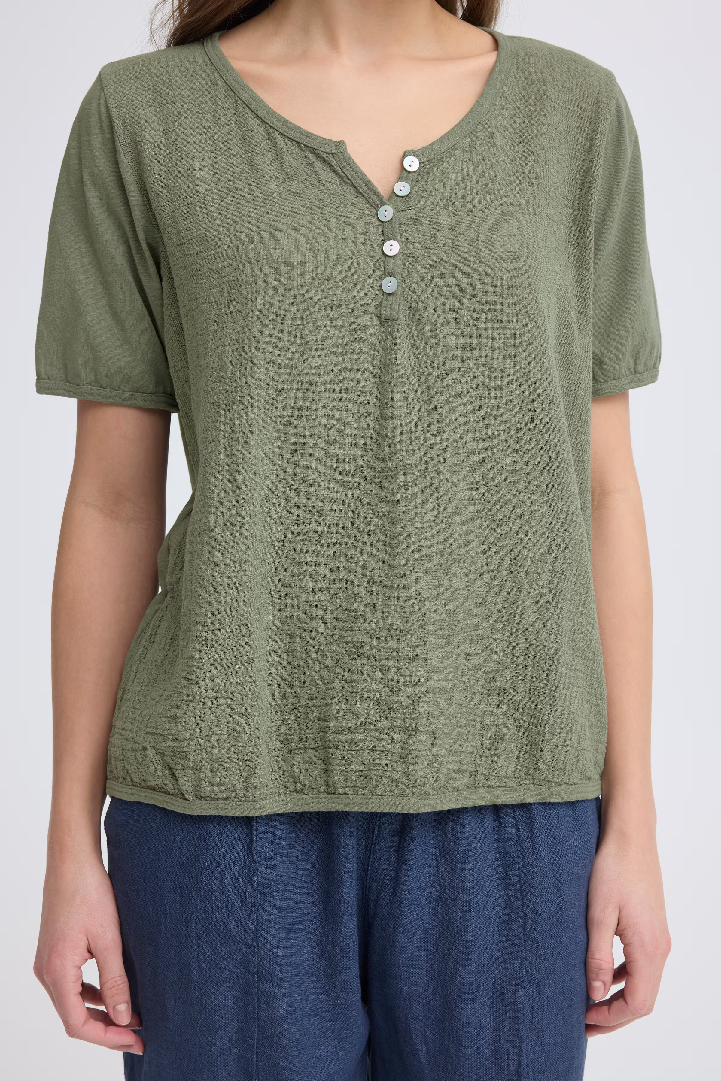 SBALEXA T-shirt LOOKBOOK DETAIL 22101169-180515