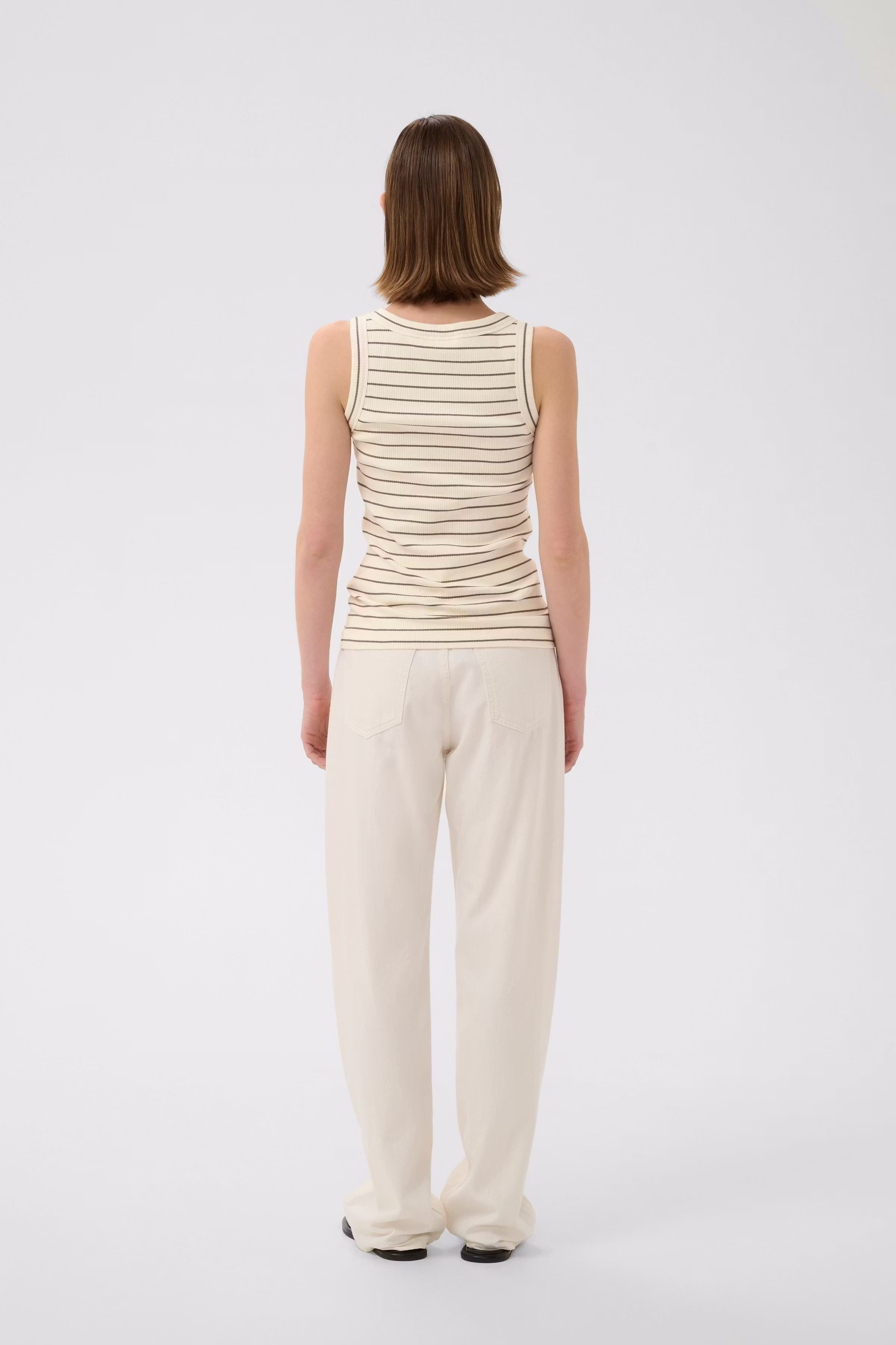 DagnaIW Top LOOKBOOK BACK 30107268-305171