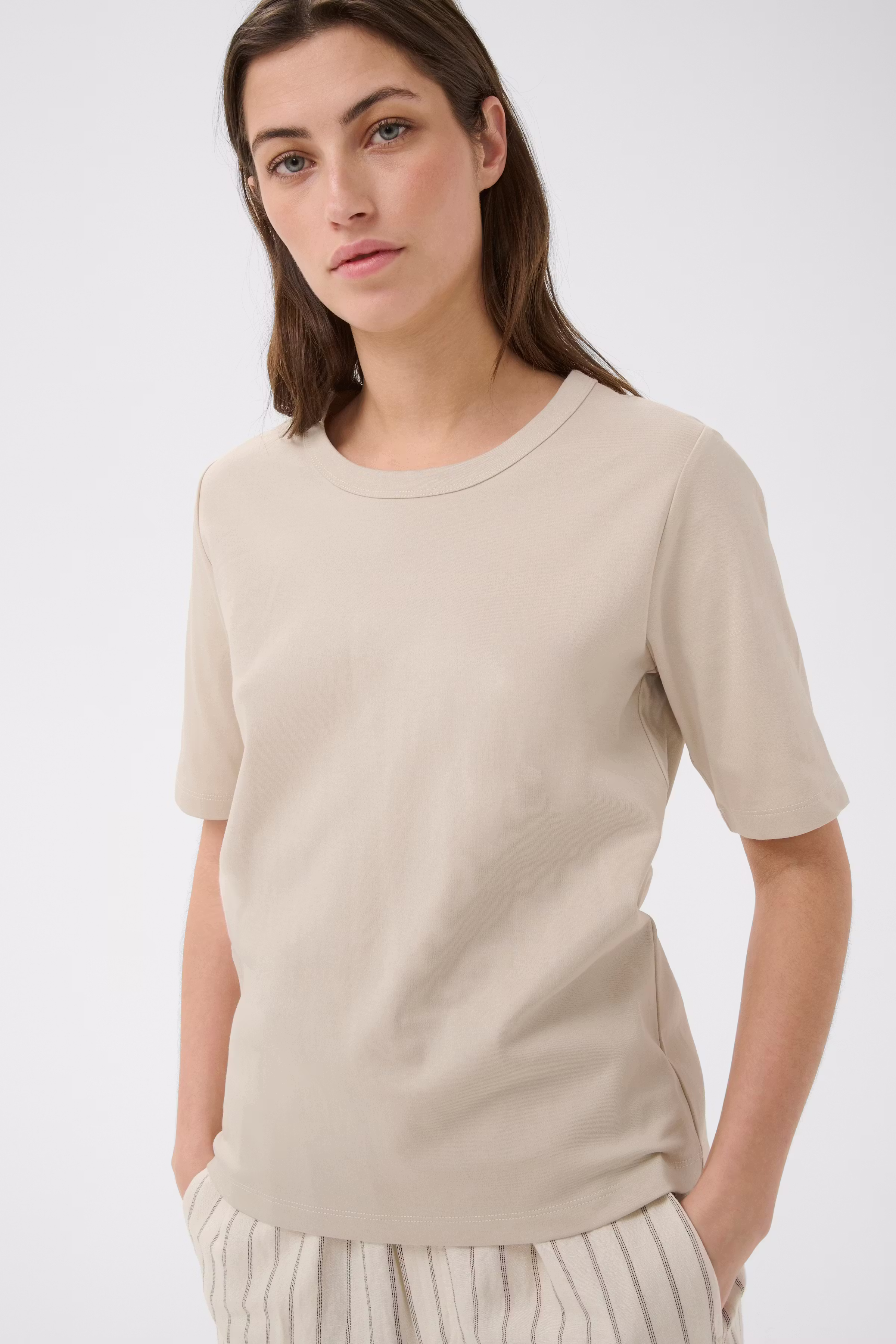 RatanaPW T-shirt LOOKBOOK DETAIL 30309870-130400