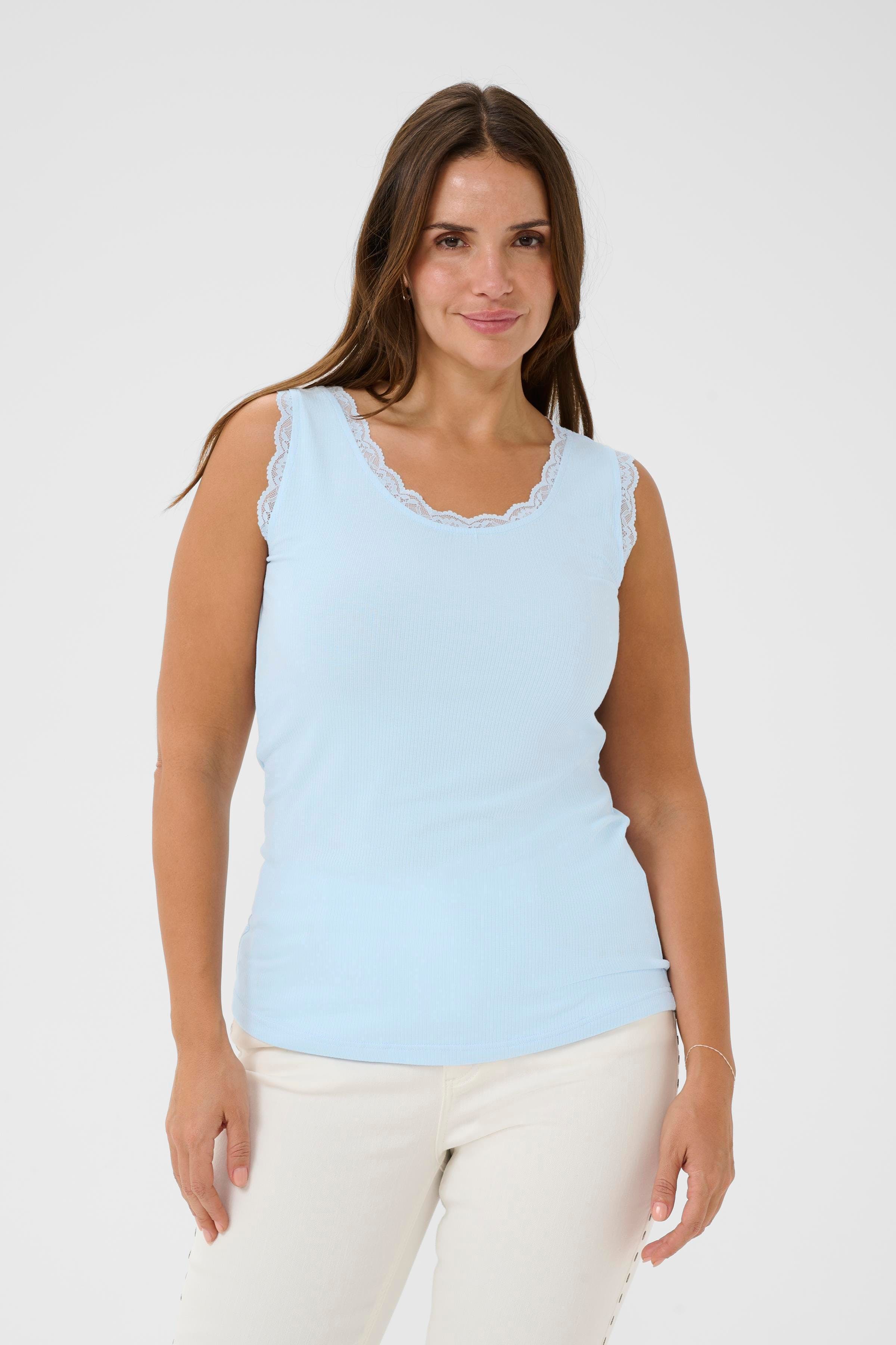 KComia Top LOOKBOOK FRONT 10583468-144005