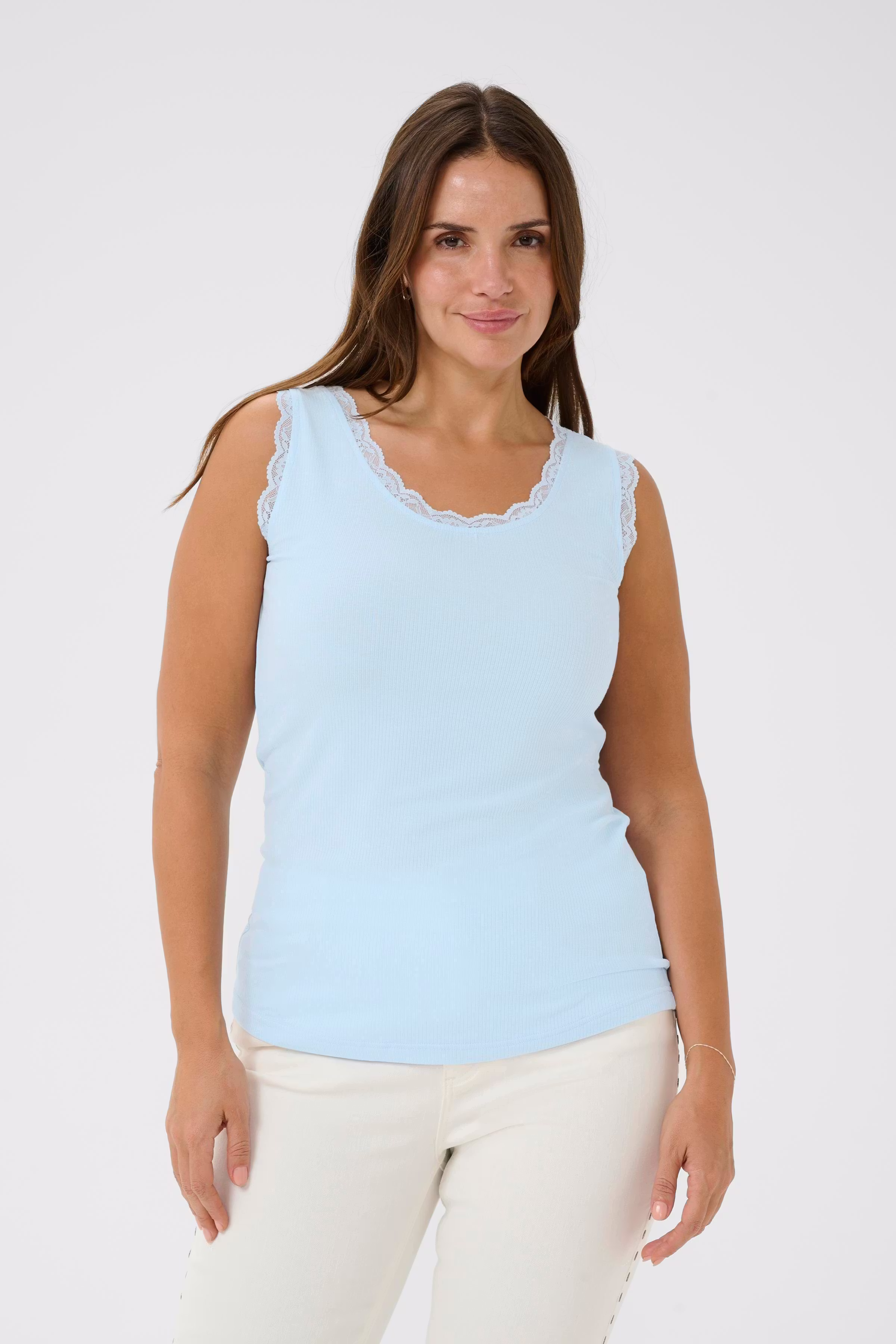 KComia Top LOOKBOOK FRONT 10583468-144005