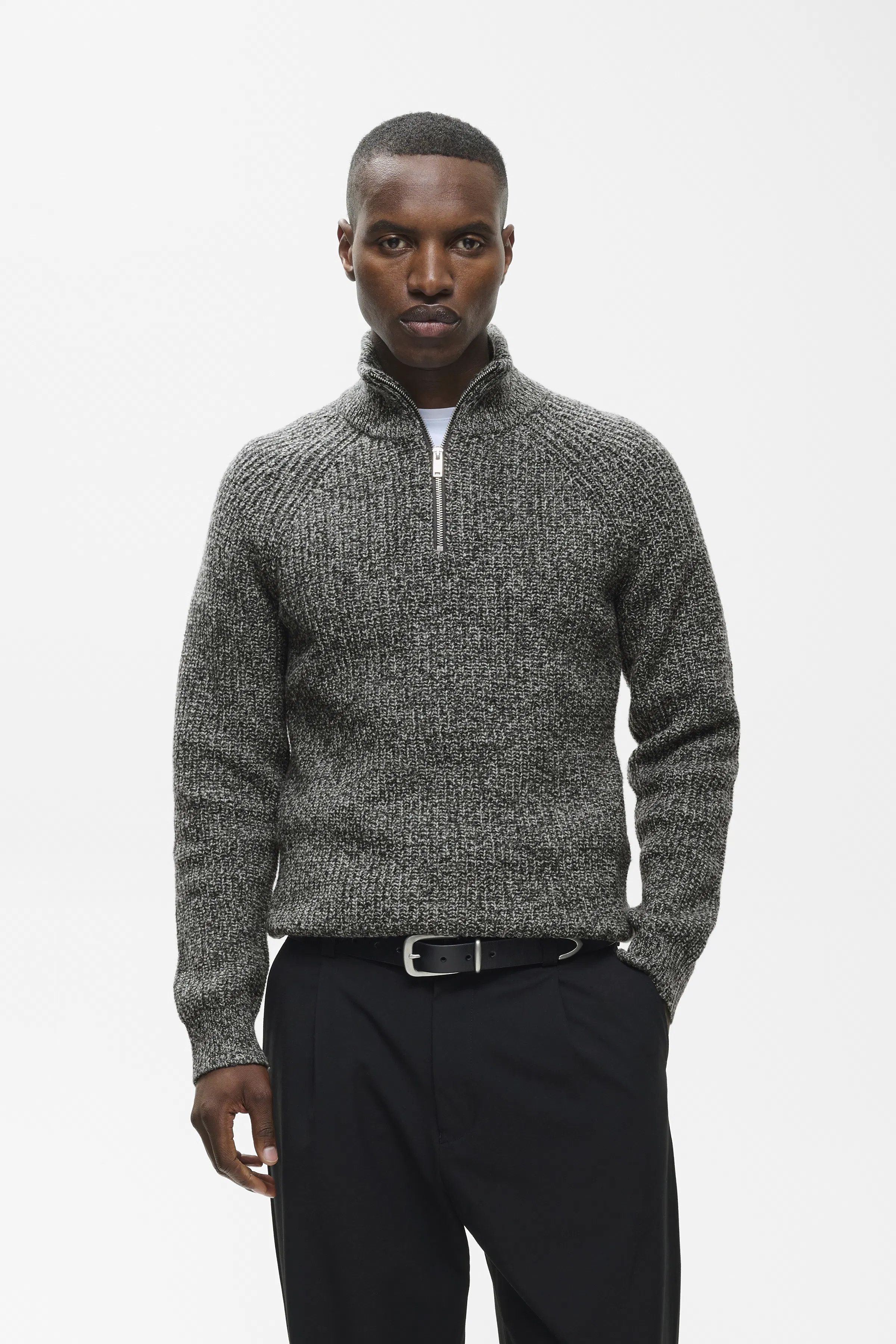 MAblimey Pullover LOOKBOOK FRONT 30209191-193910