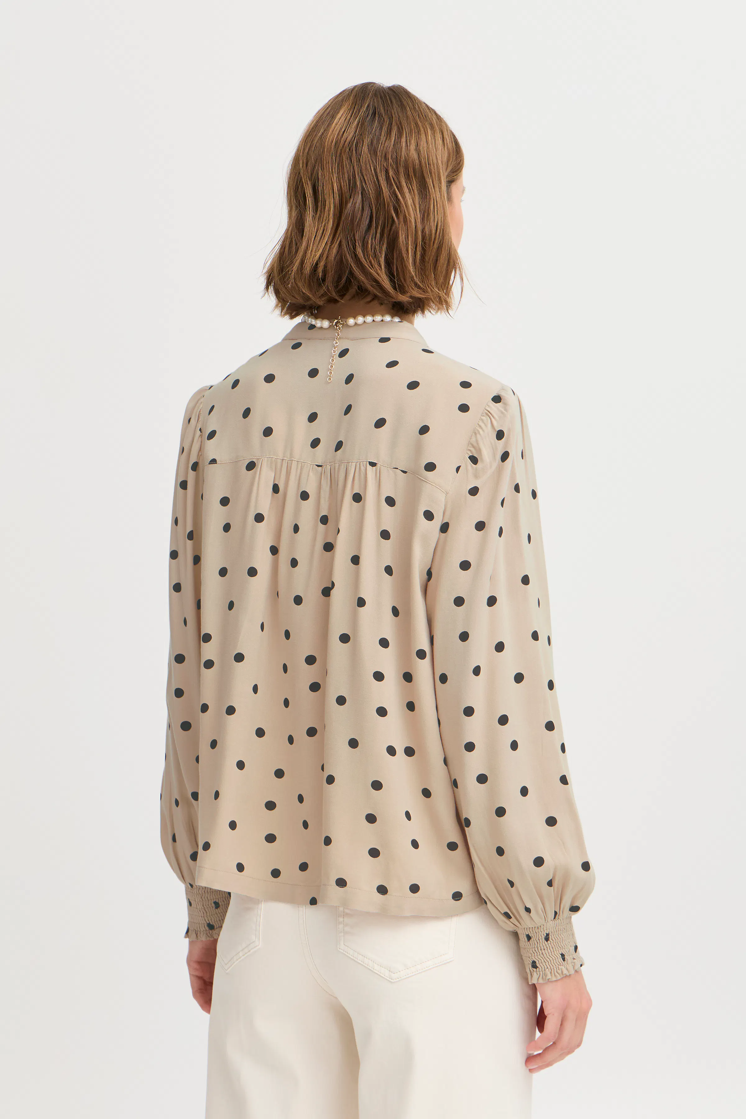 BYJOSA Bluse LOOKBOOK BACK 20816238-204100