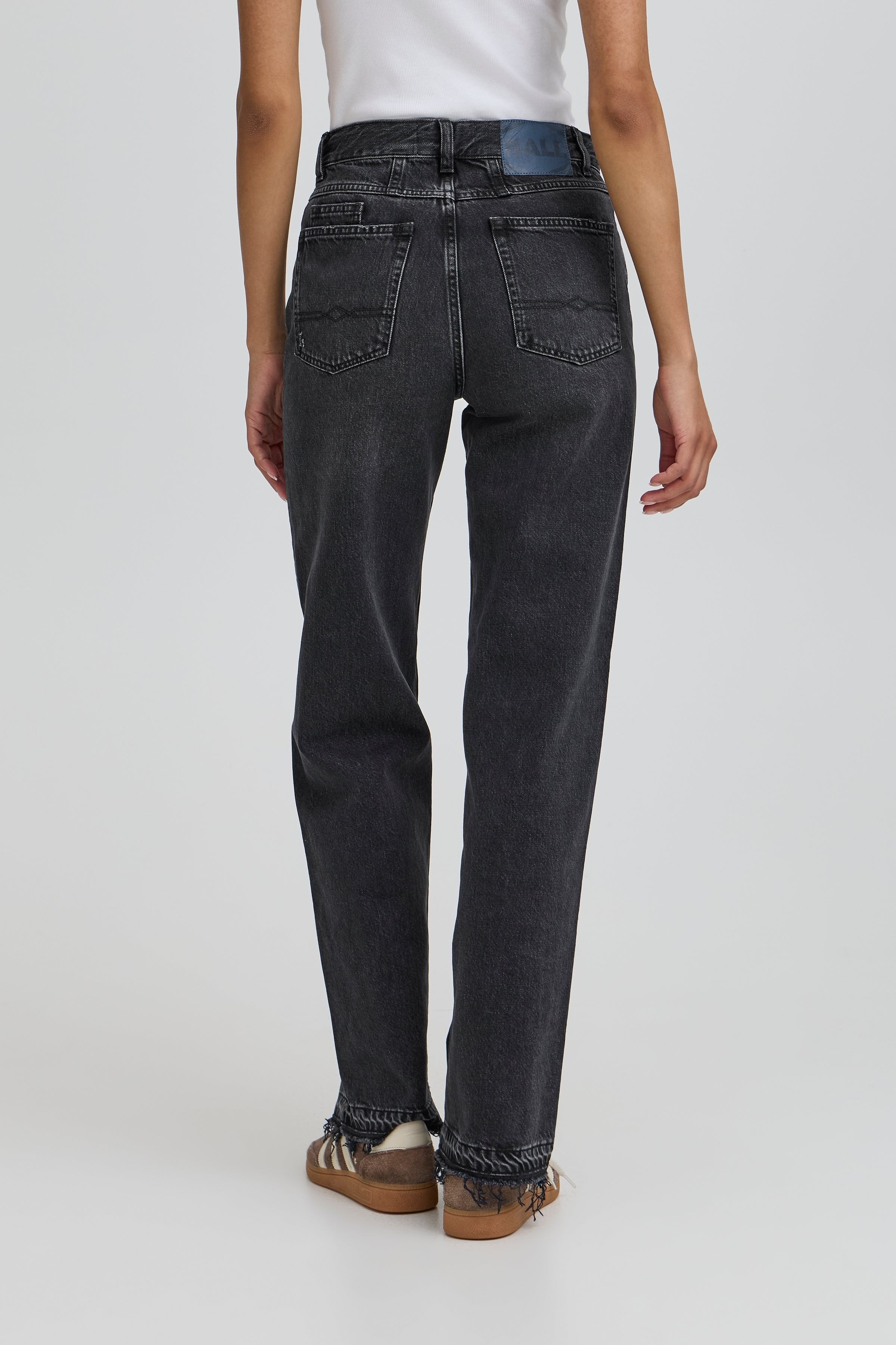 BASERENA Jeans LOOKBOOK BACK 50405284-205277