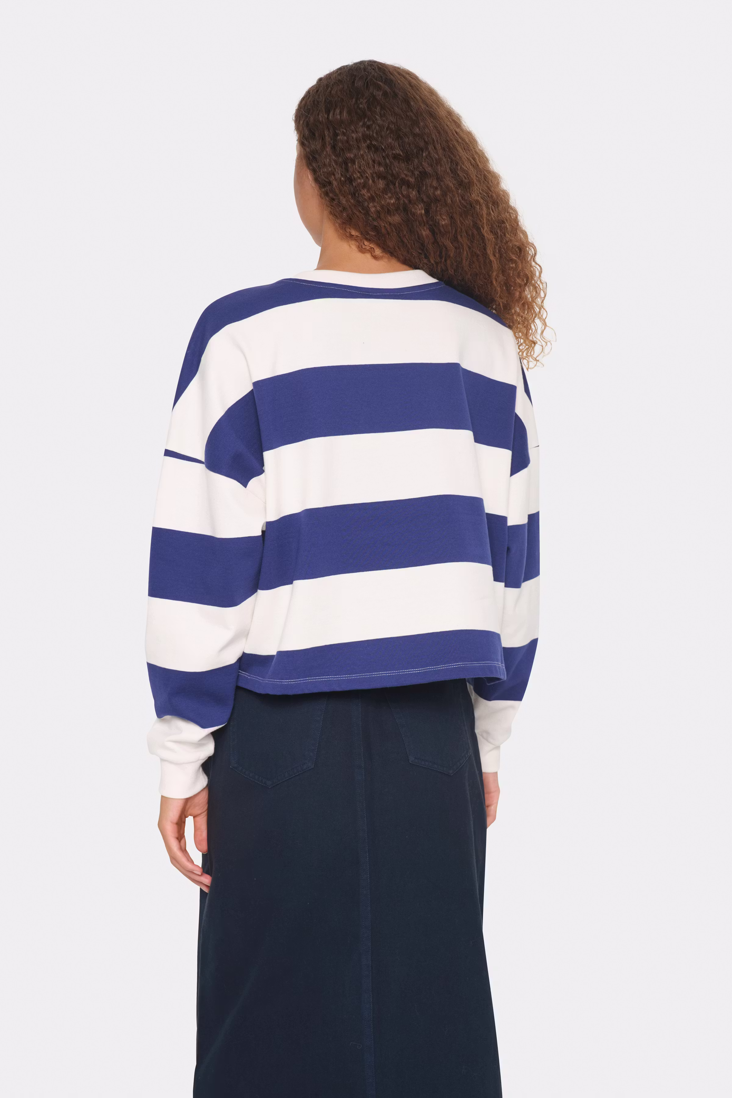 IdahellaSZ Sweatshirt LOOKBOOK BACK 30513807-193851