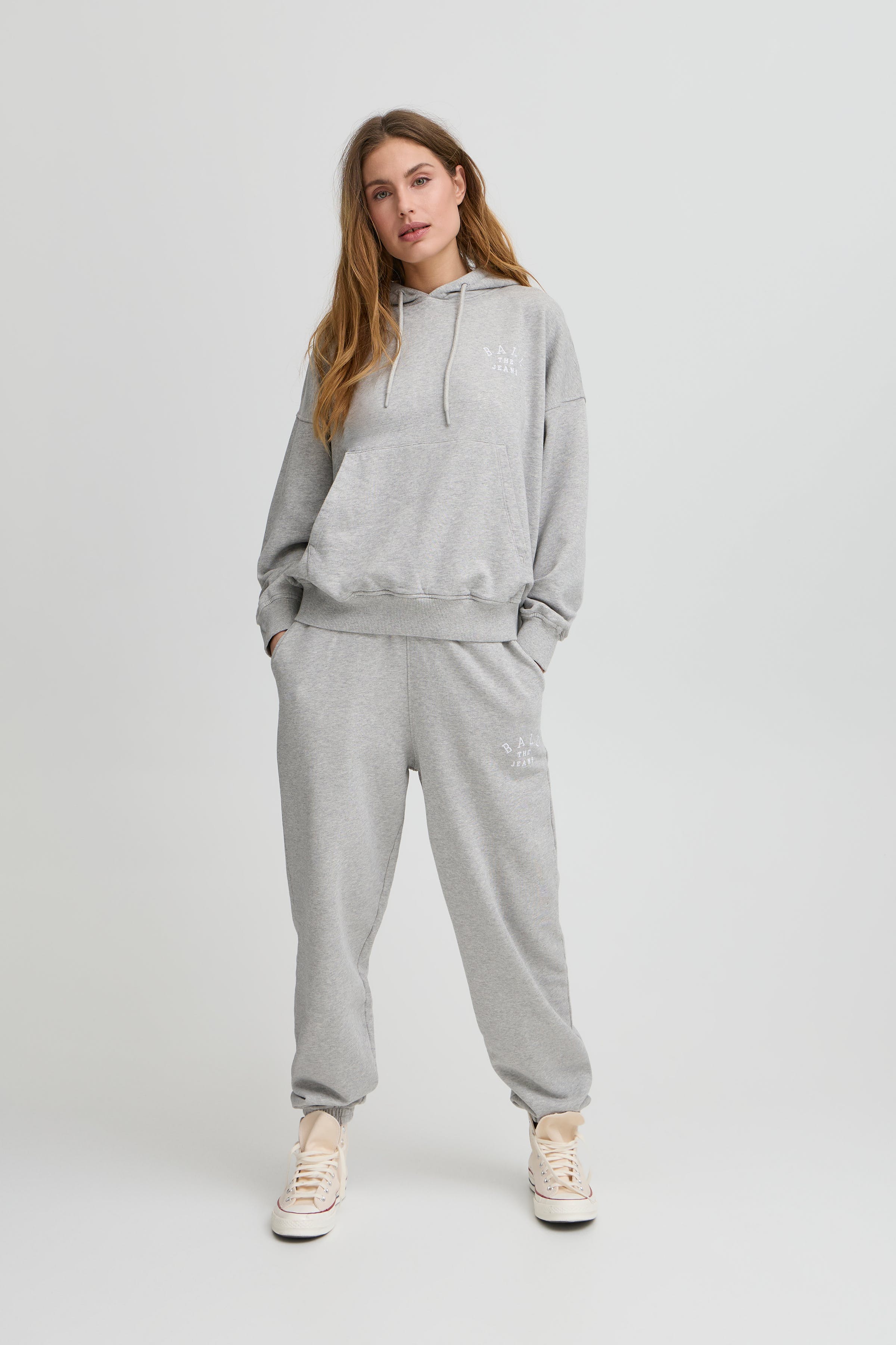 BASAVONA Sweatshirt LOOKBOOK FRONT 50405150-204054