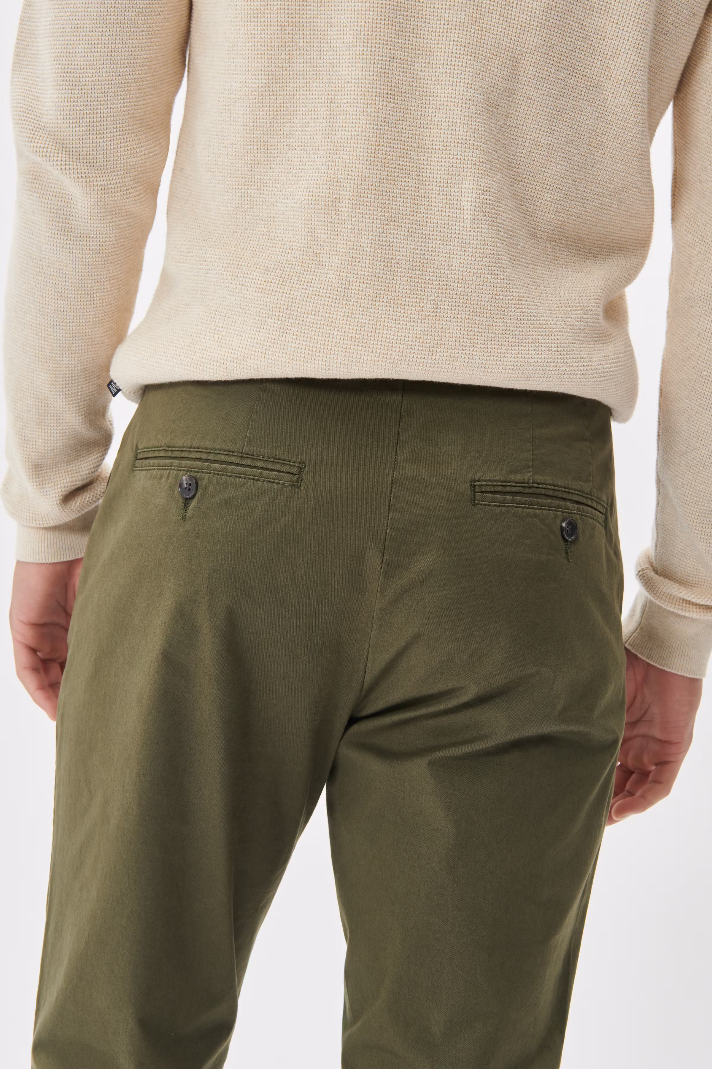 MAliam Hose LOOKBOOK DETAIL 30205185-190515