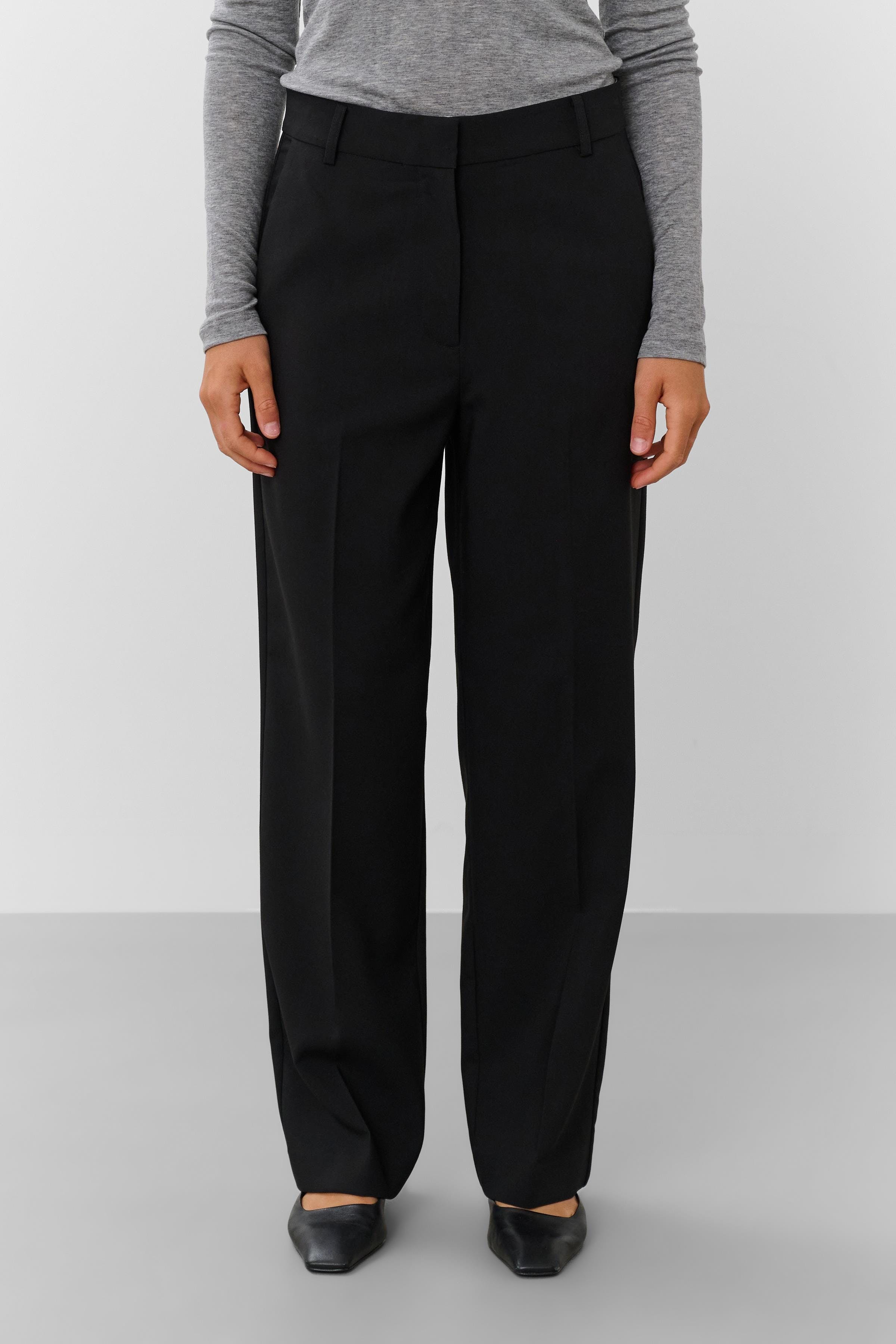 SLCorinne Bukser LOOKBOOK FRONT 30409027-194008