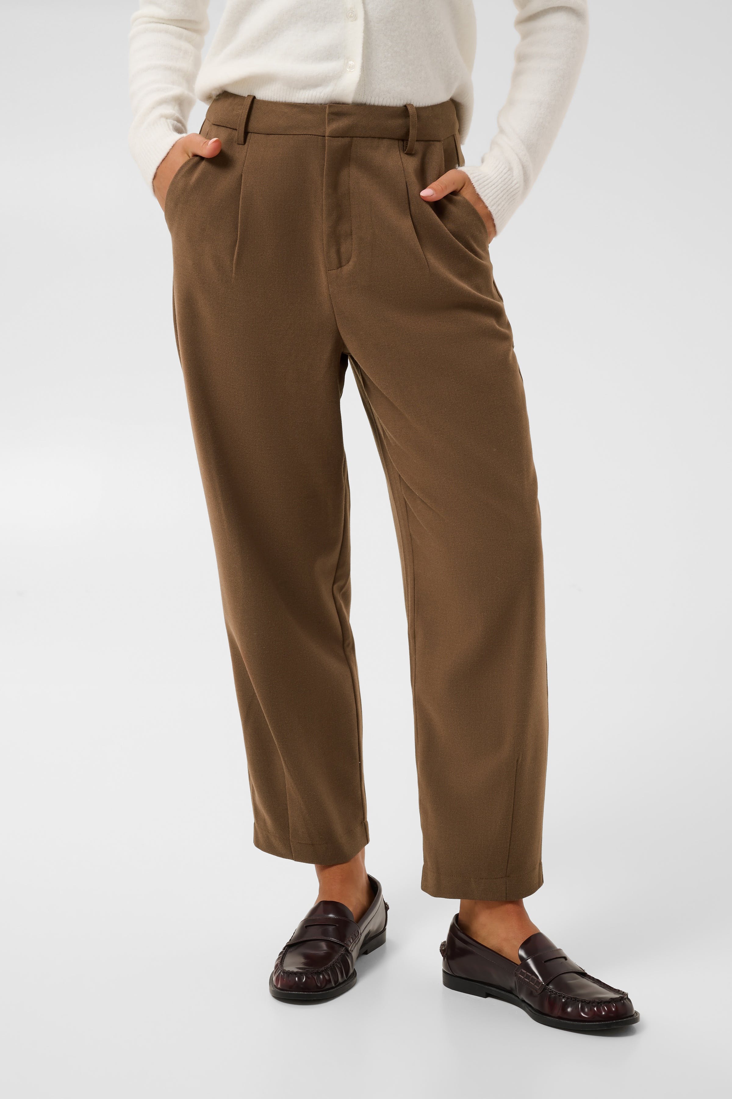KAmerle Byxor LOOKBOOK FRONT 10504769-191116