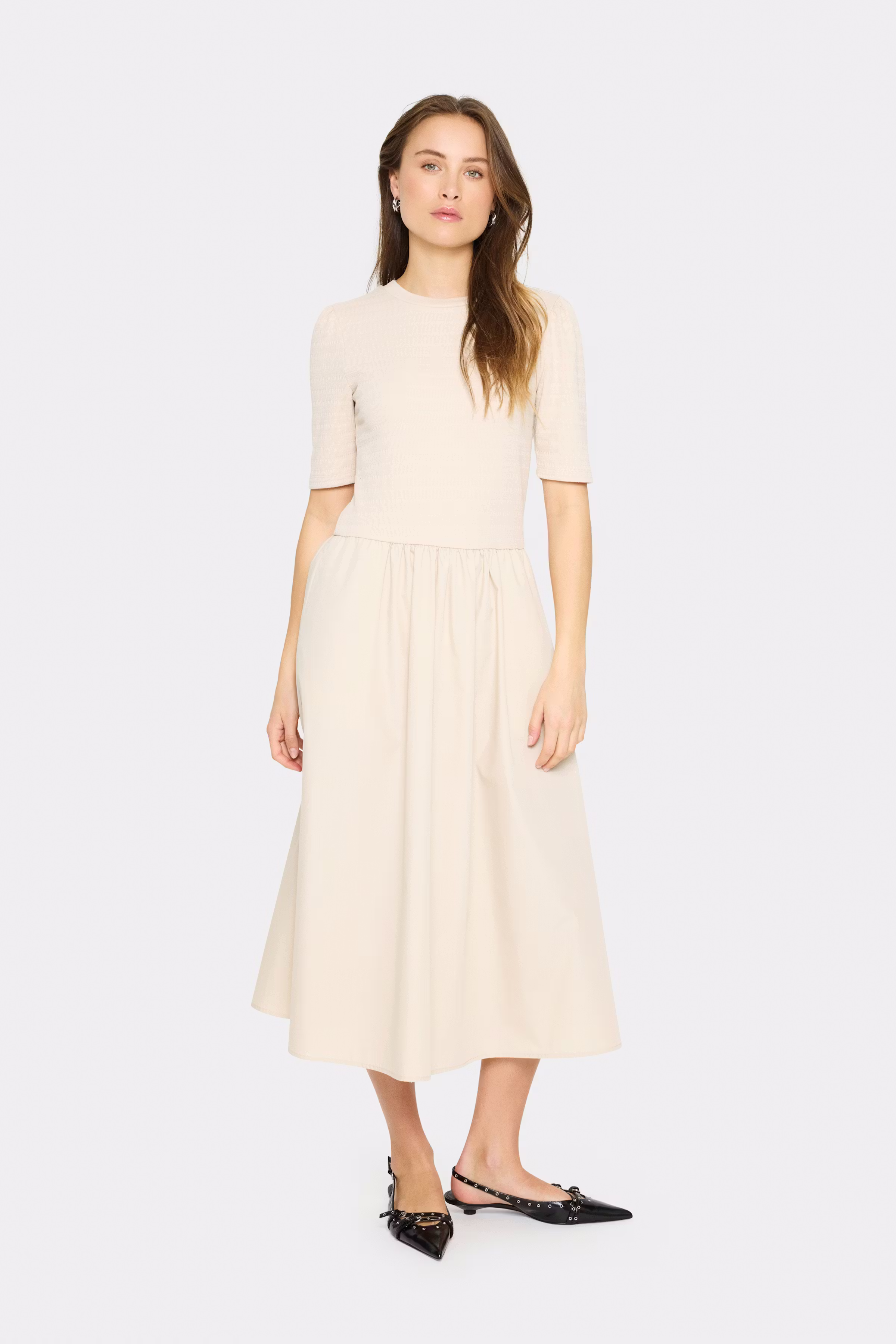 LucianaSZ Kjole LOOKBOOK FRONT 30514237-130607