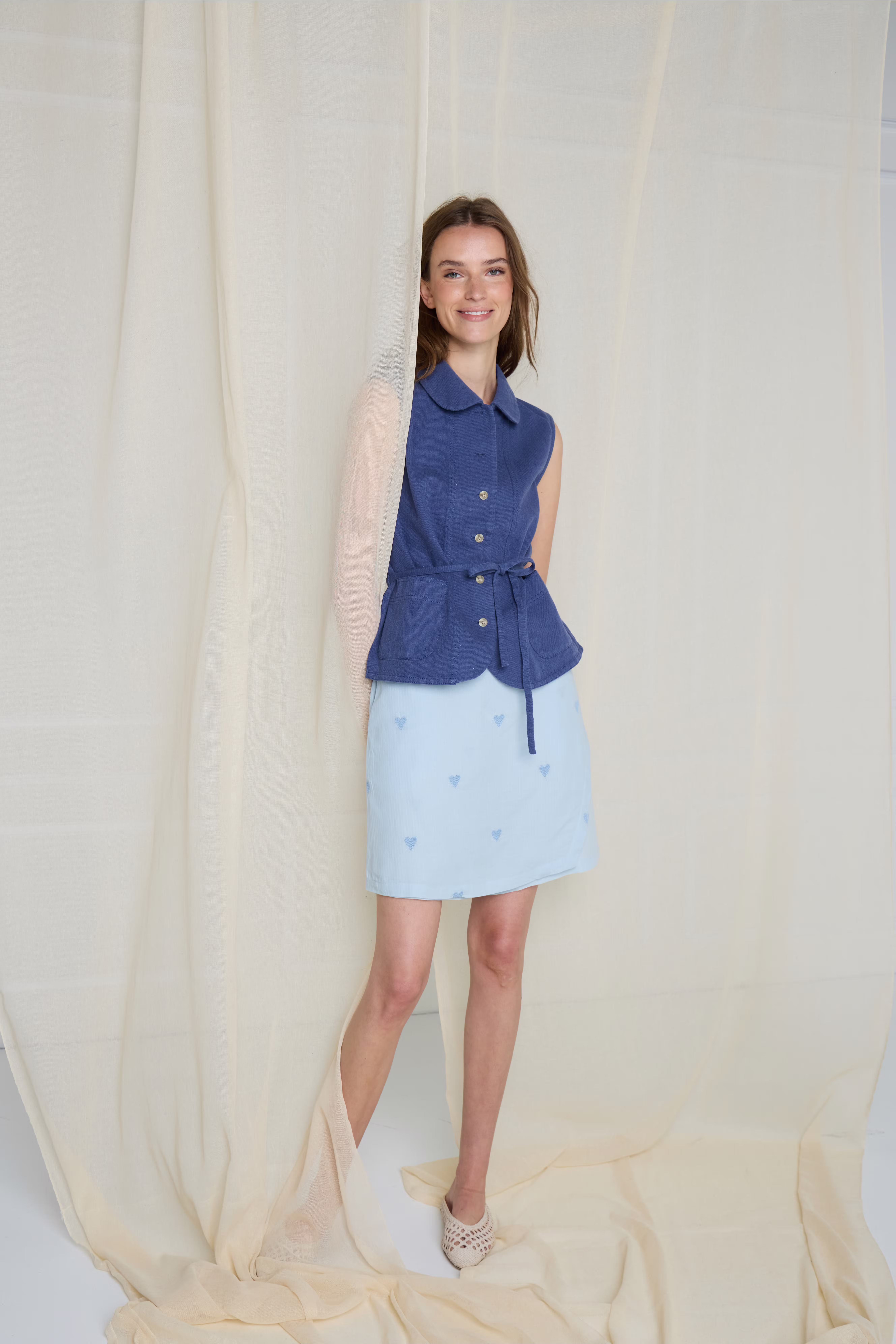 IRKUNIS Waistcoat LOCATION NONE 20125292-193928