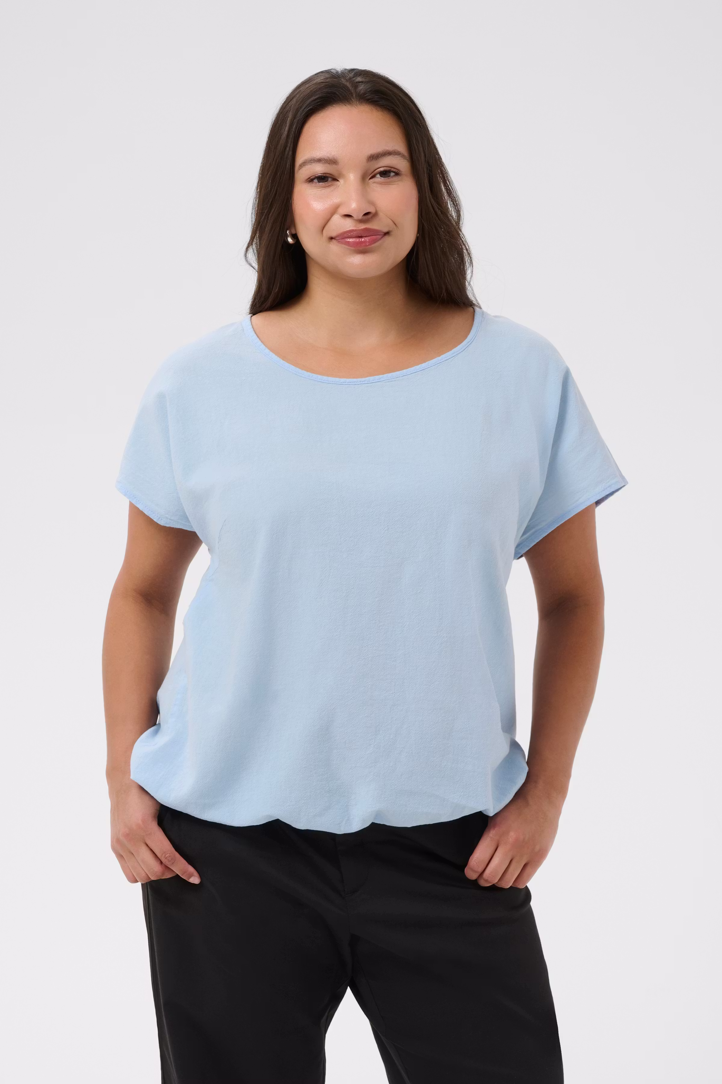 KCnana Bluse LOOKBOOK FRONT 10583965-154031