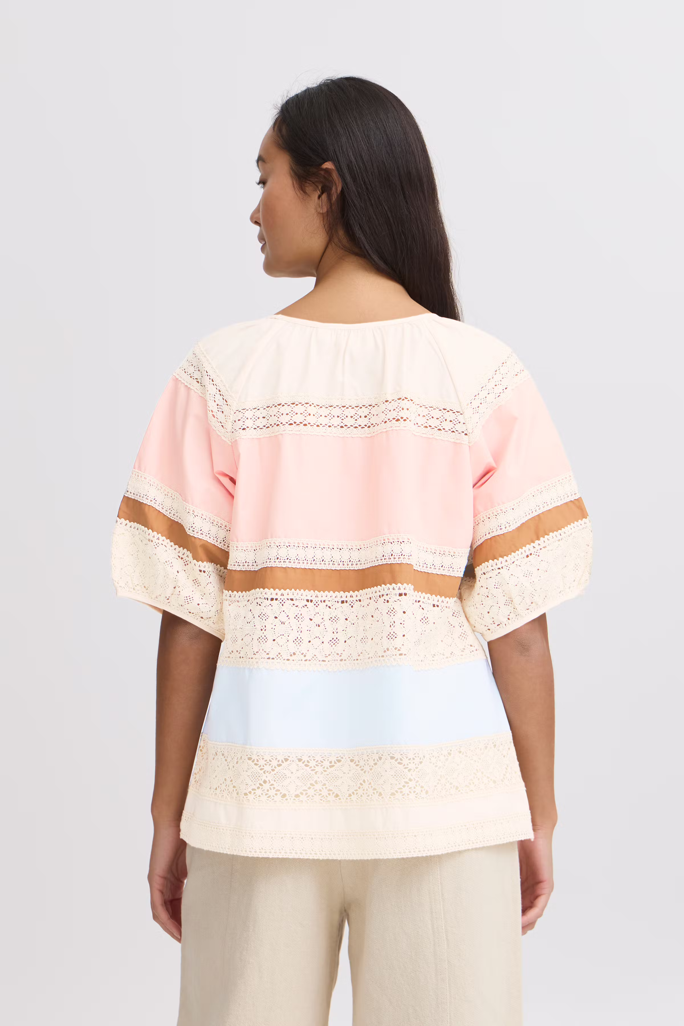 IRALICE Kortærmet bluse LOOKBOOK BACK 20122848-130905