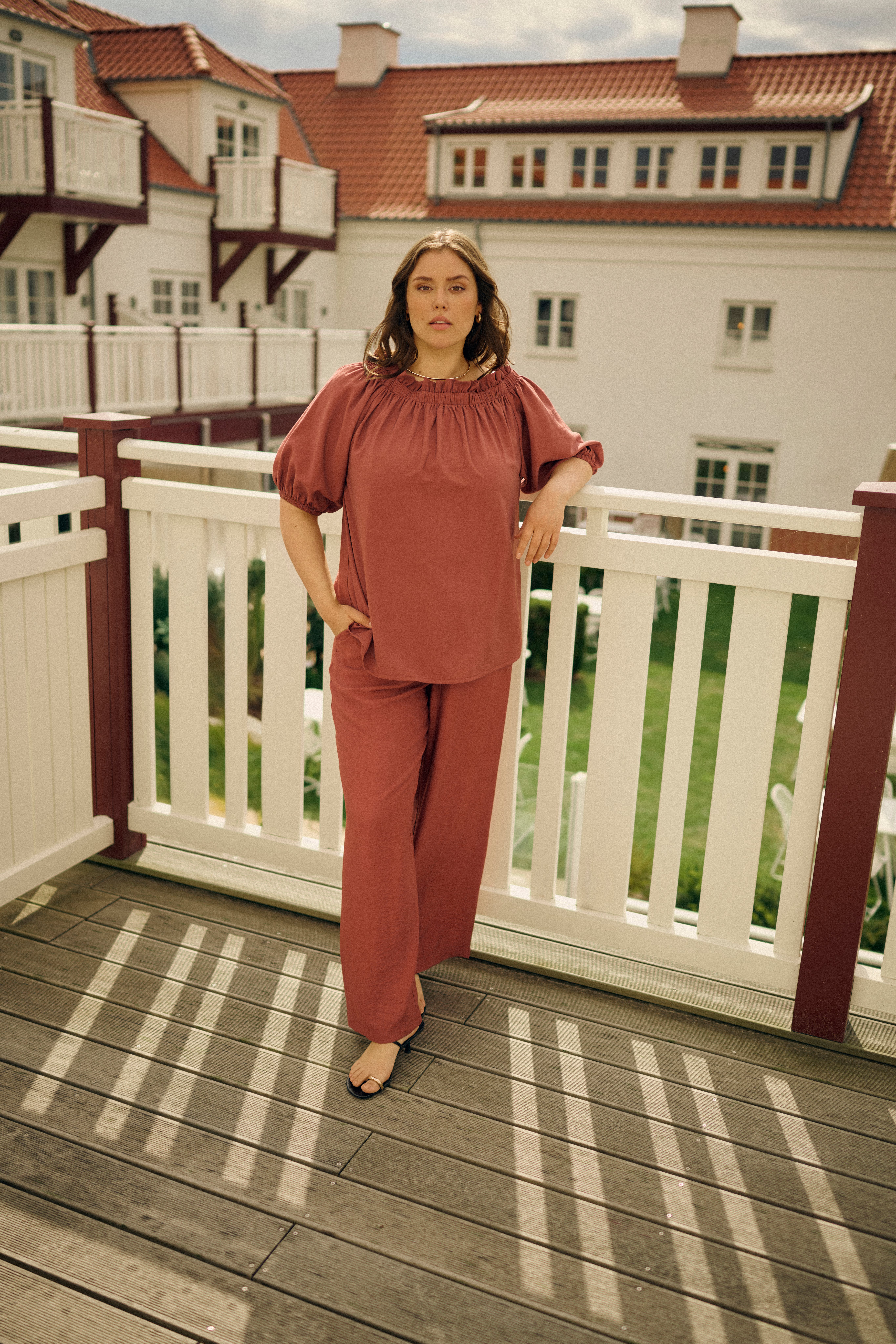 KCneela Blouse LOCATION NONE 10584167-191334