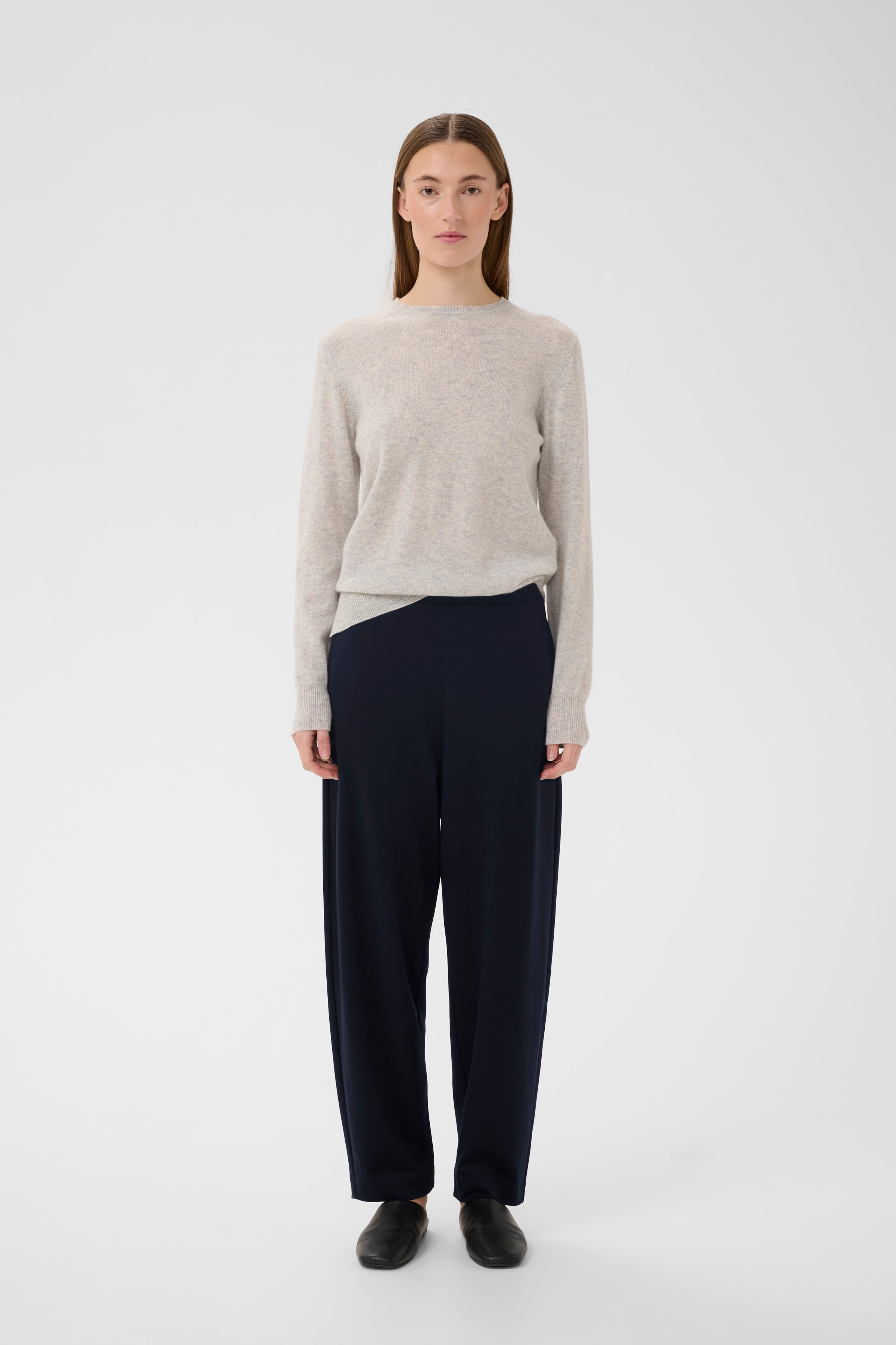 BekyIW Broek LOOKBOOK FRONT 30111195-300005