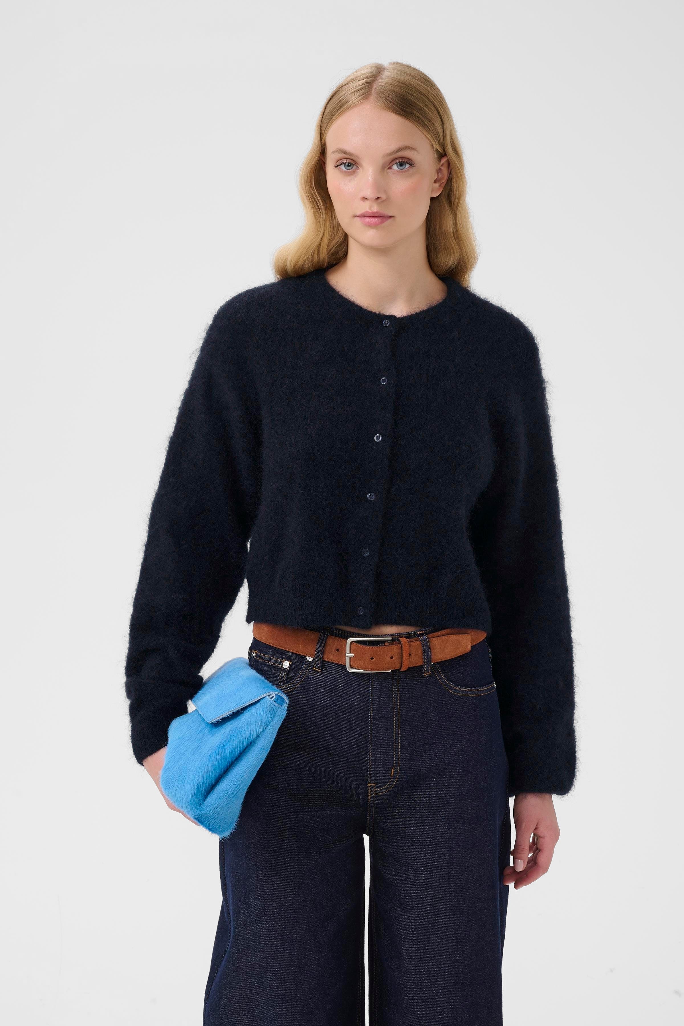 GZdebbie Cardigan LOOKBOOK FRONT 10910855-108935