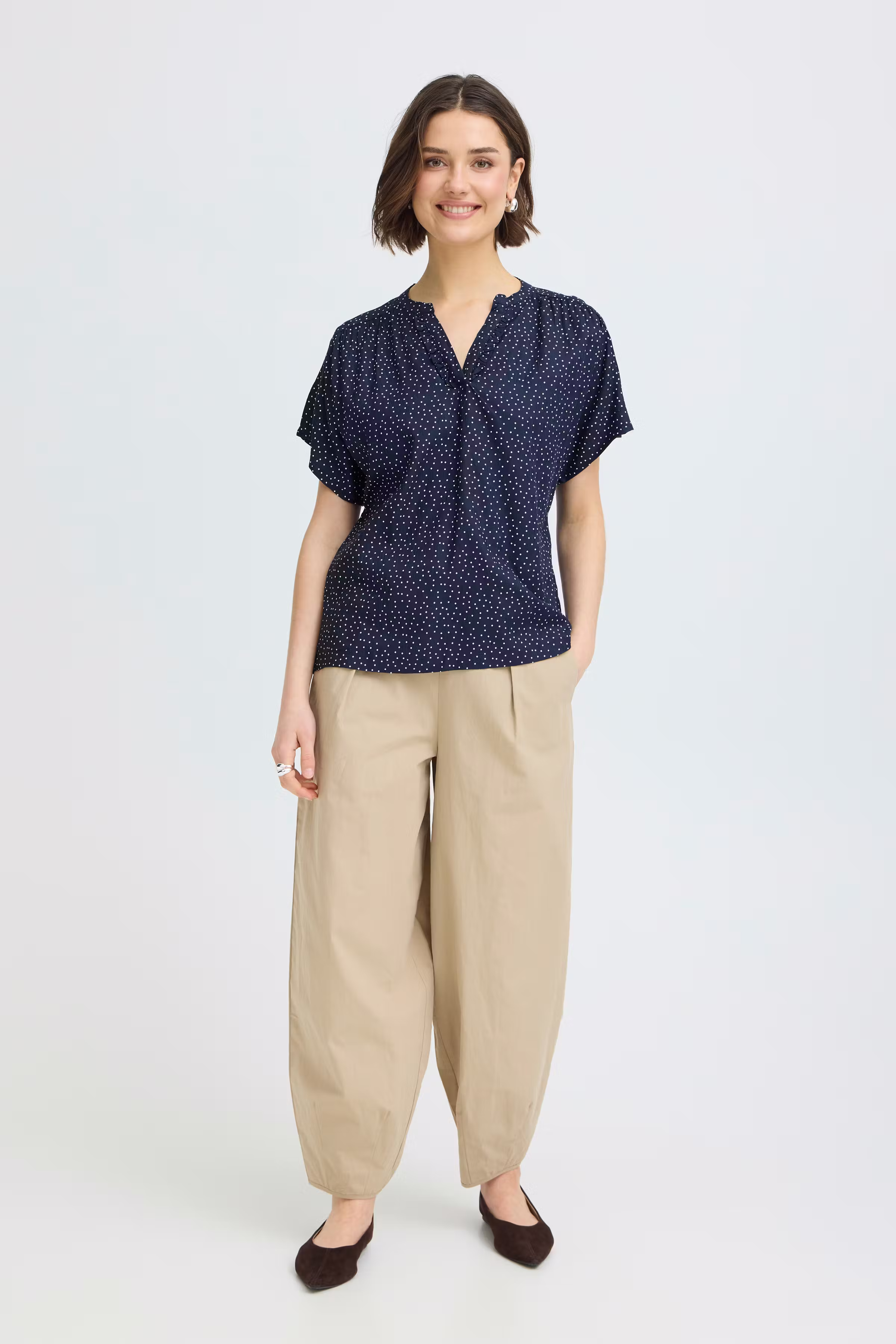 FRLAYA Bluse LOOKBOOK FRONT 20617499-900010613