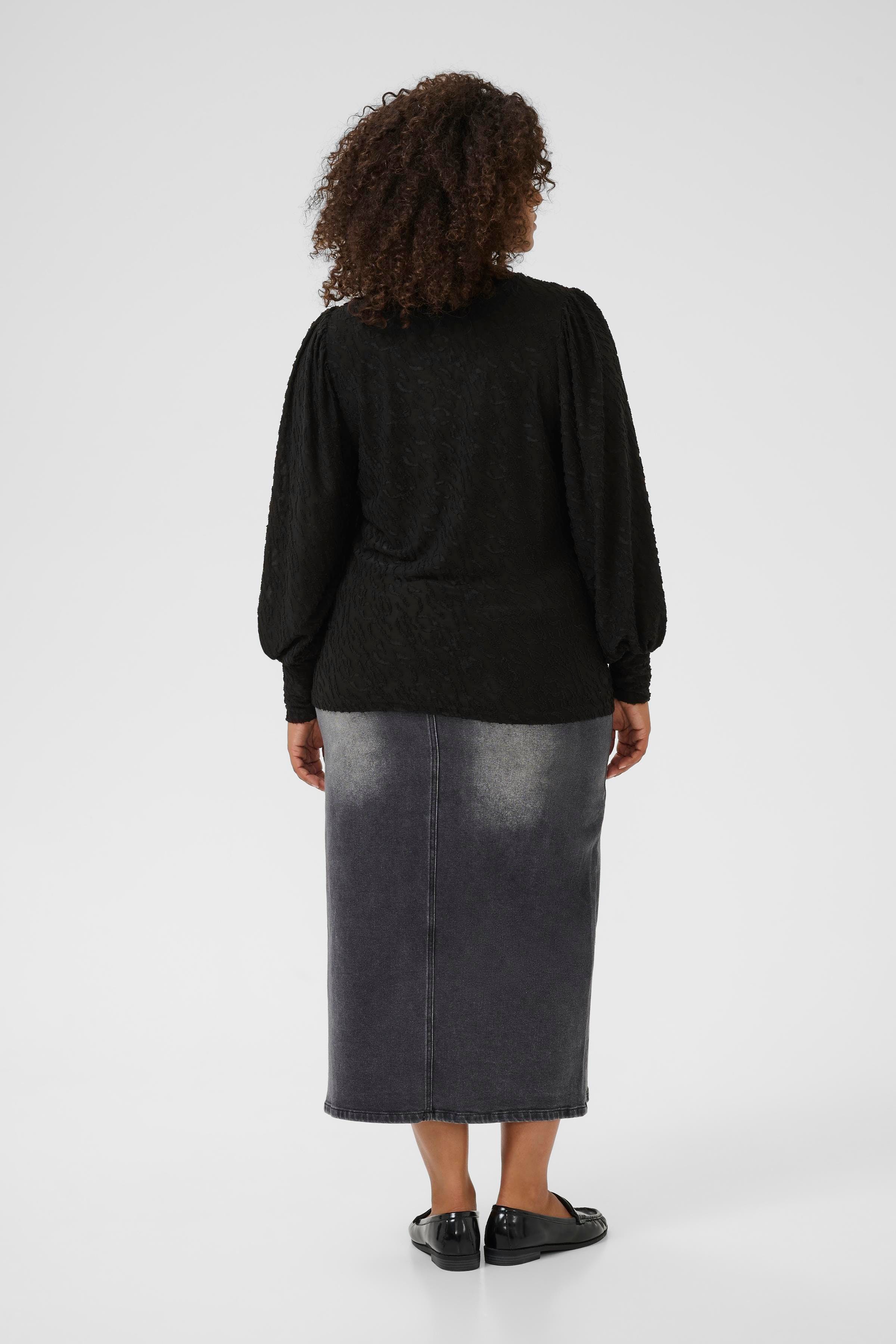 KCzarina Blouse LOOKBOOK BACK 10583687-100121