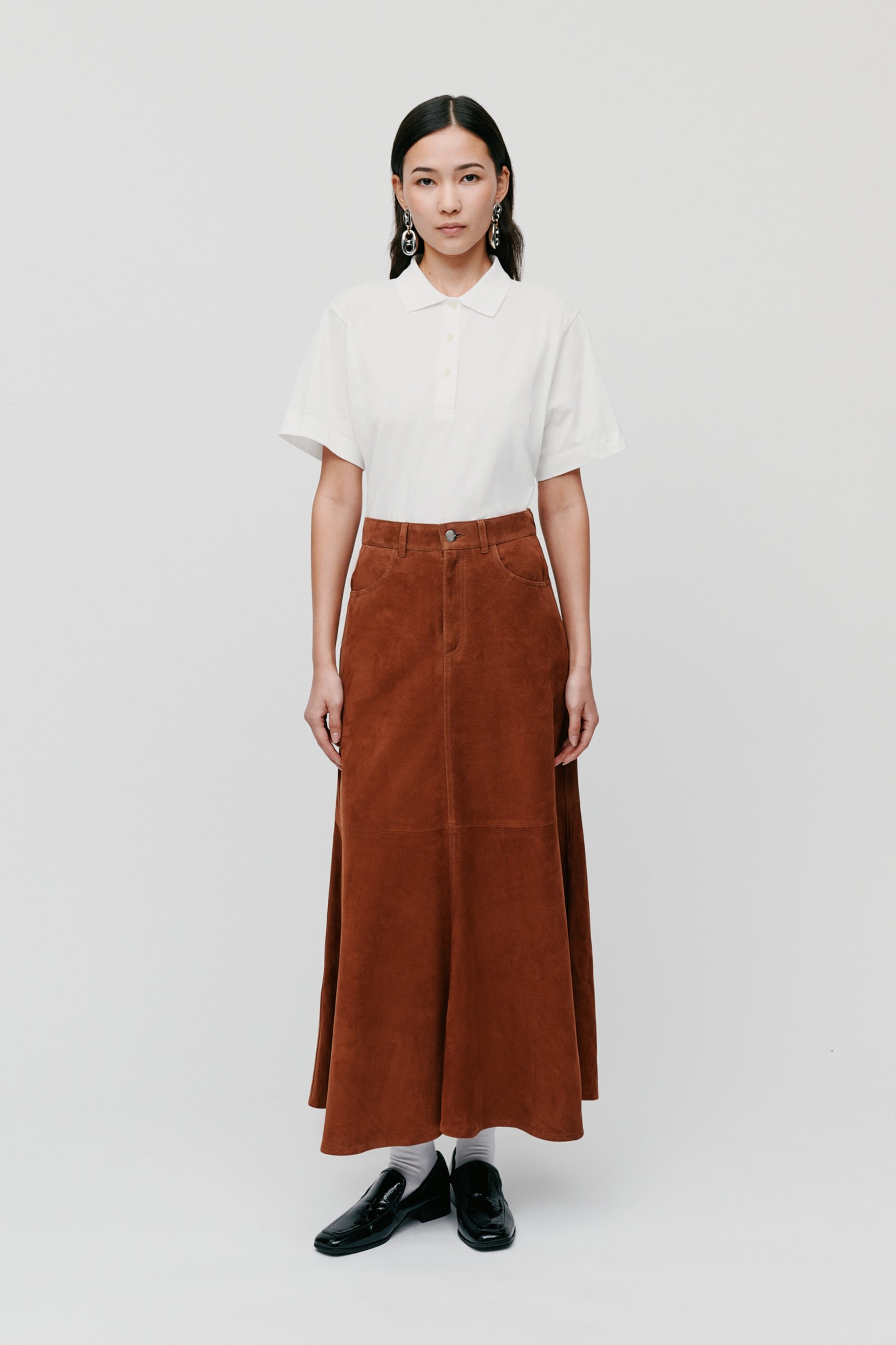 LACY Skirt LOOKBOOK FRONT 30600758-BR228