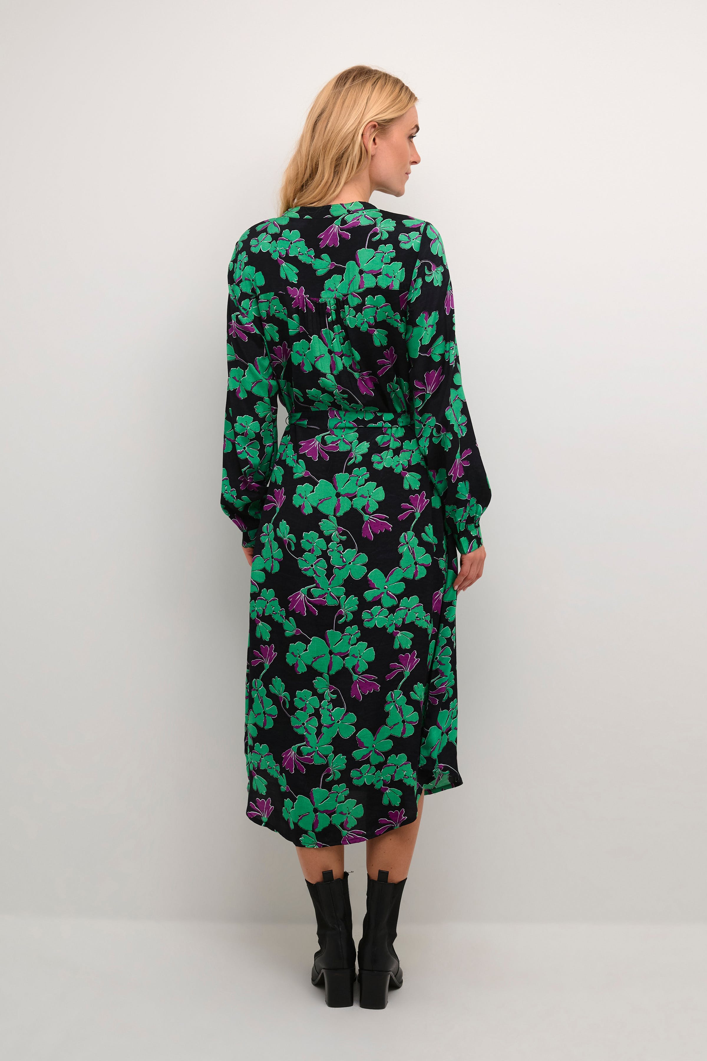 BPfelicia Kleid LOOKBOOK BACK 10590588-105323B