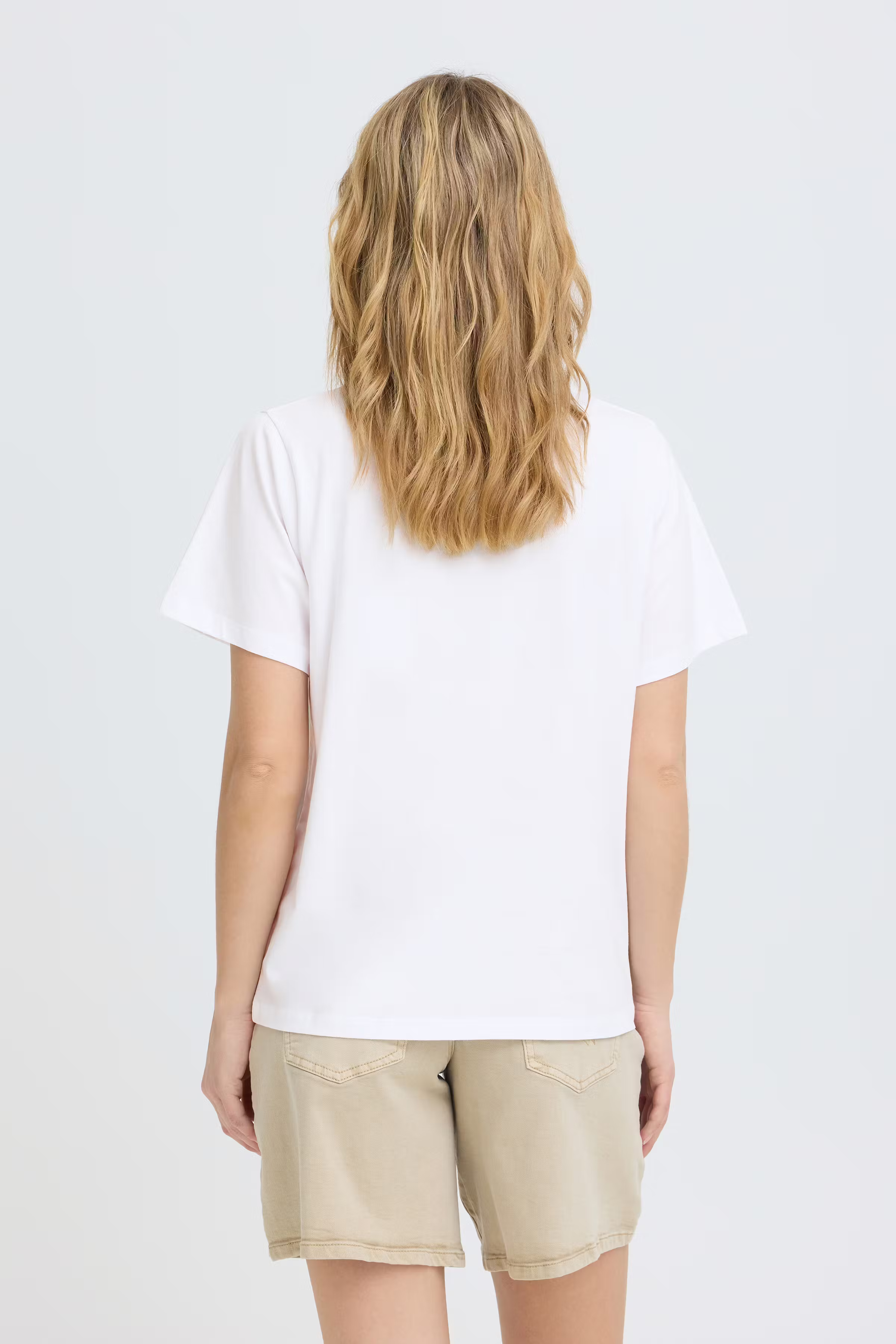 PZCHERI T-shirt LOOKBOOK BACK 50210520-110601