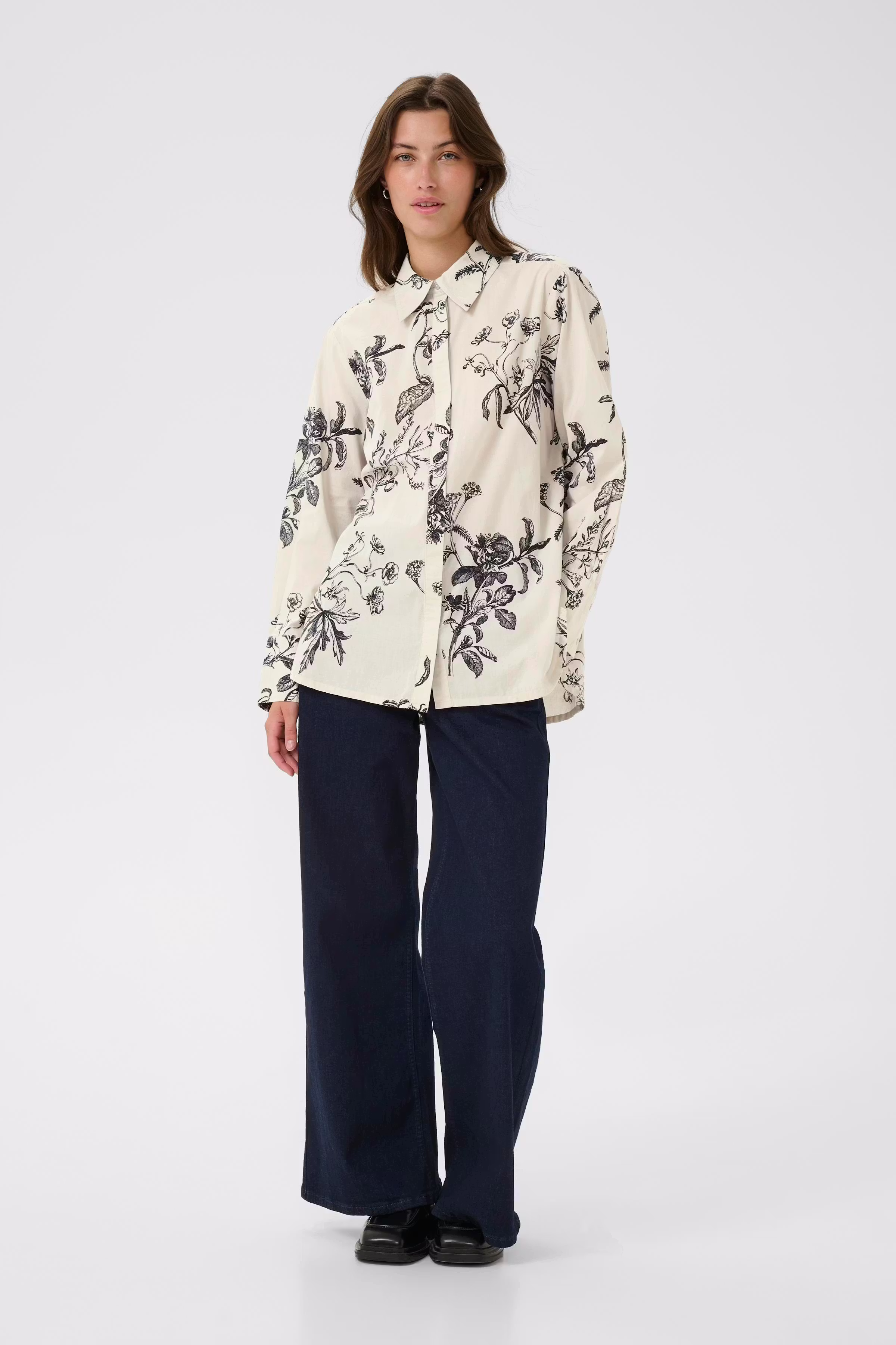 SvejaPW Skjorte LOOKBOOK FRONT 30310113-304359