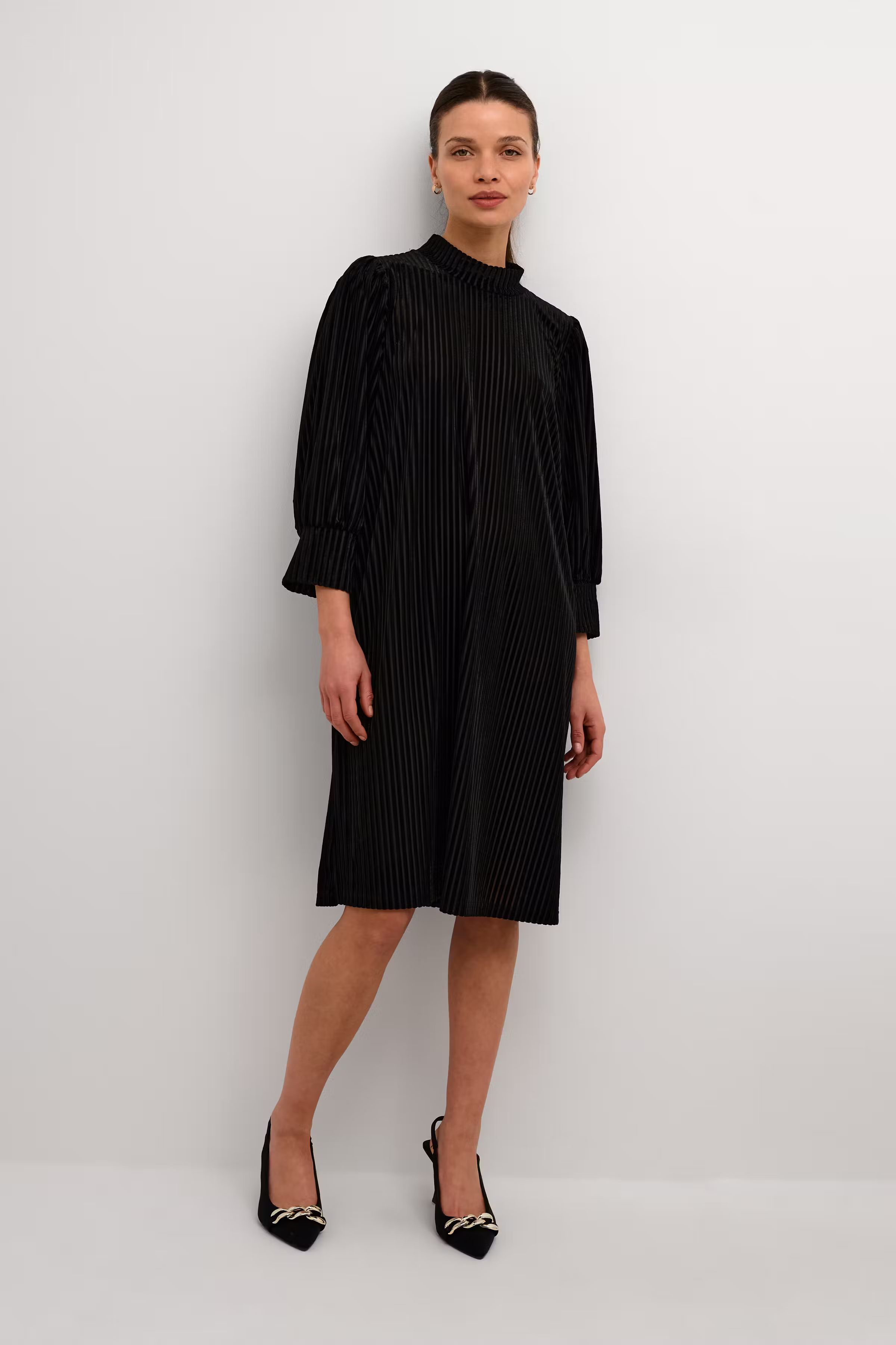 KAcaca Kjole LOOKBOOK FRONT 10505907-100121