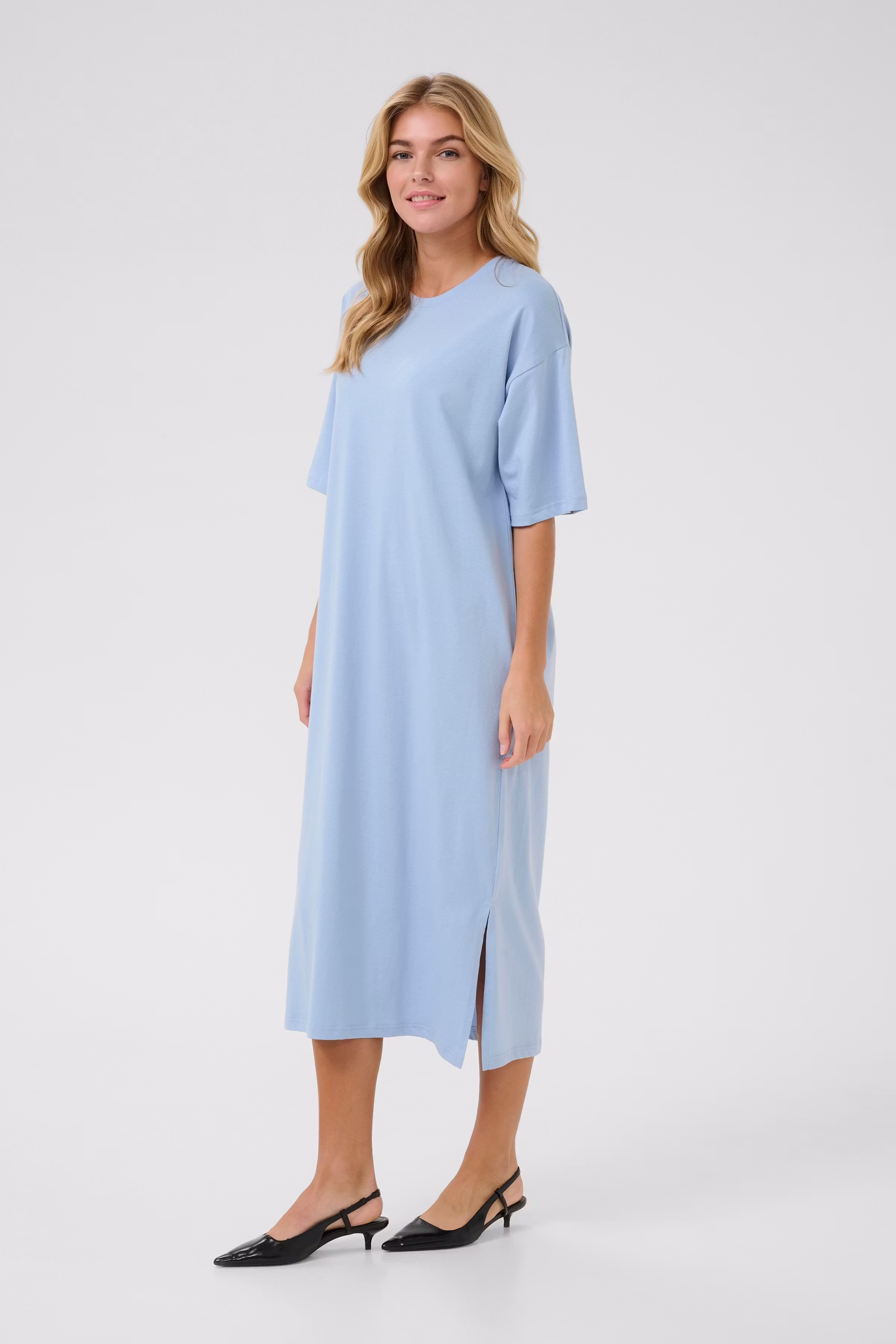 KAedna Kleid LOOKBOOK FRONT 10507351-164016
