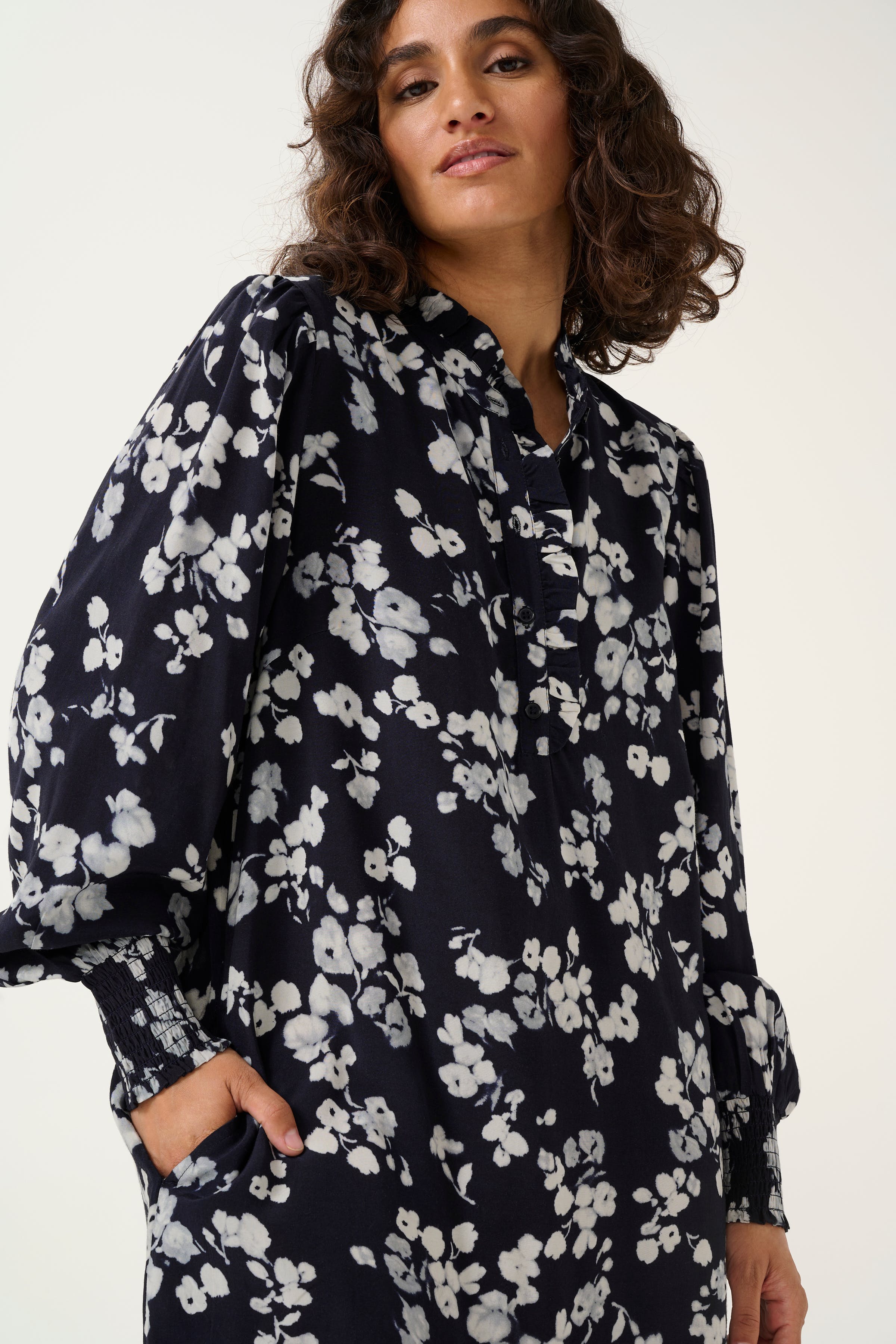 KAalice Dress LOOKBOOK DETAIL 10509404-106800