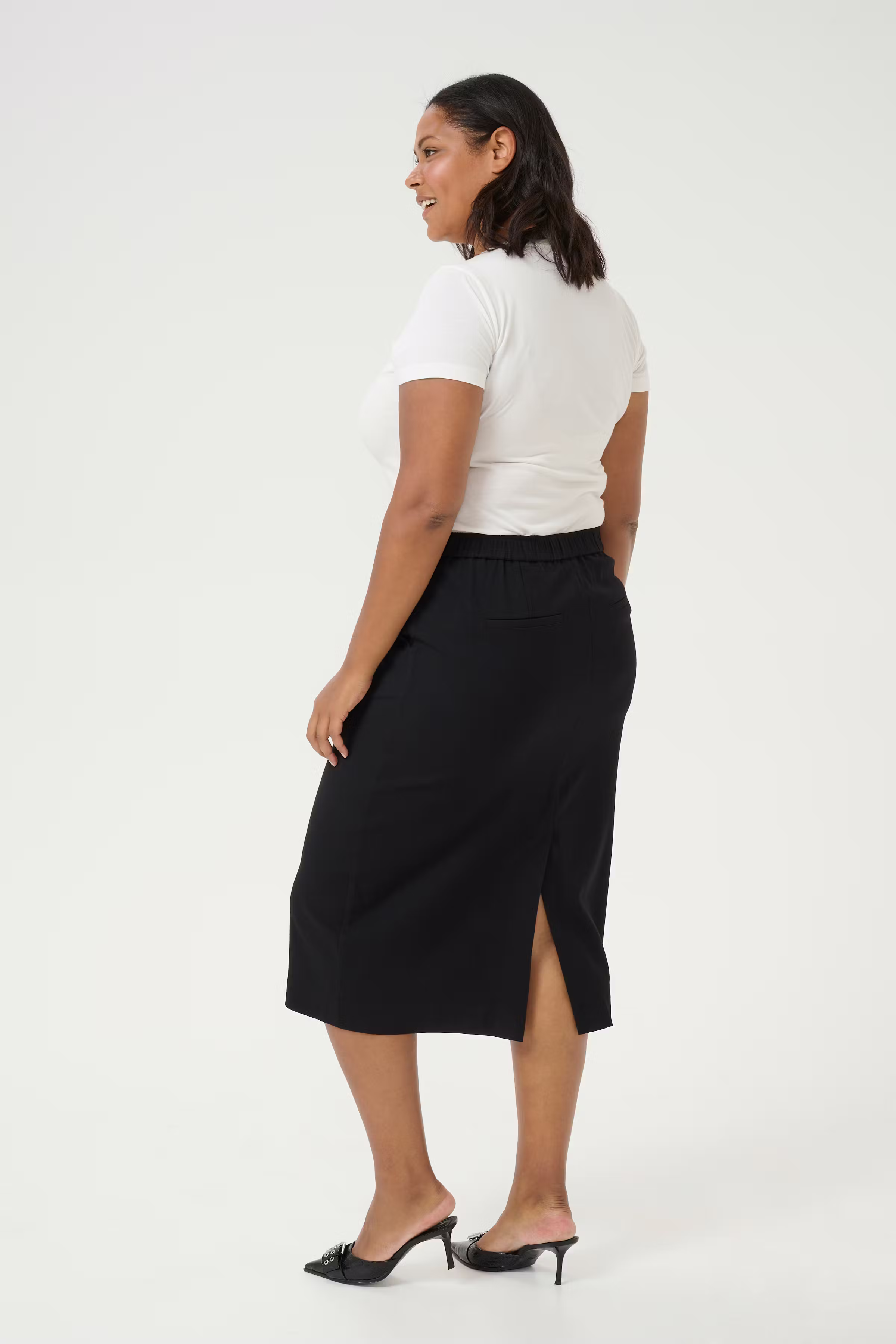 KCmerla Skirt LOOKBOOK BACK 10582940-100121
