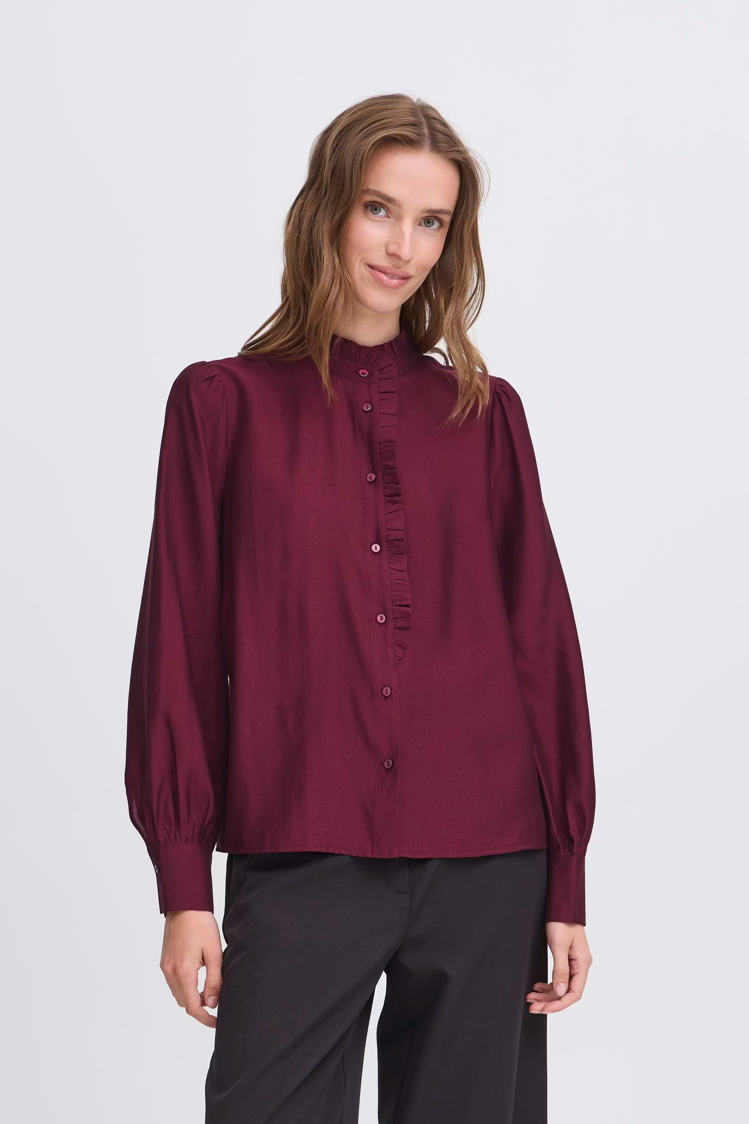 IHKARLANI Hemd LOOKBOOK FRONT 20121887-191627