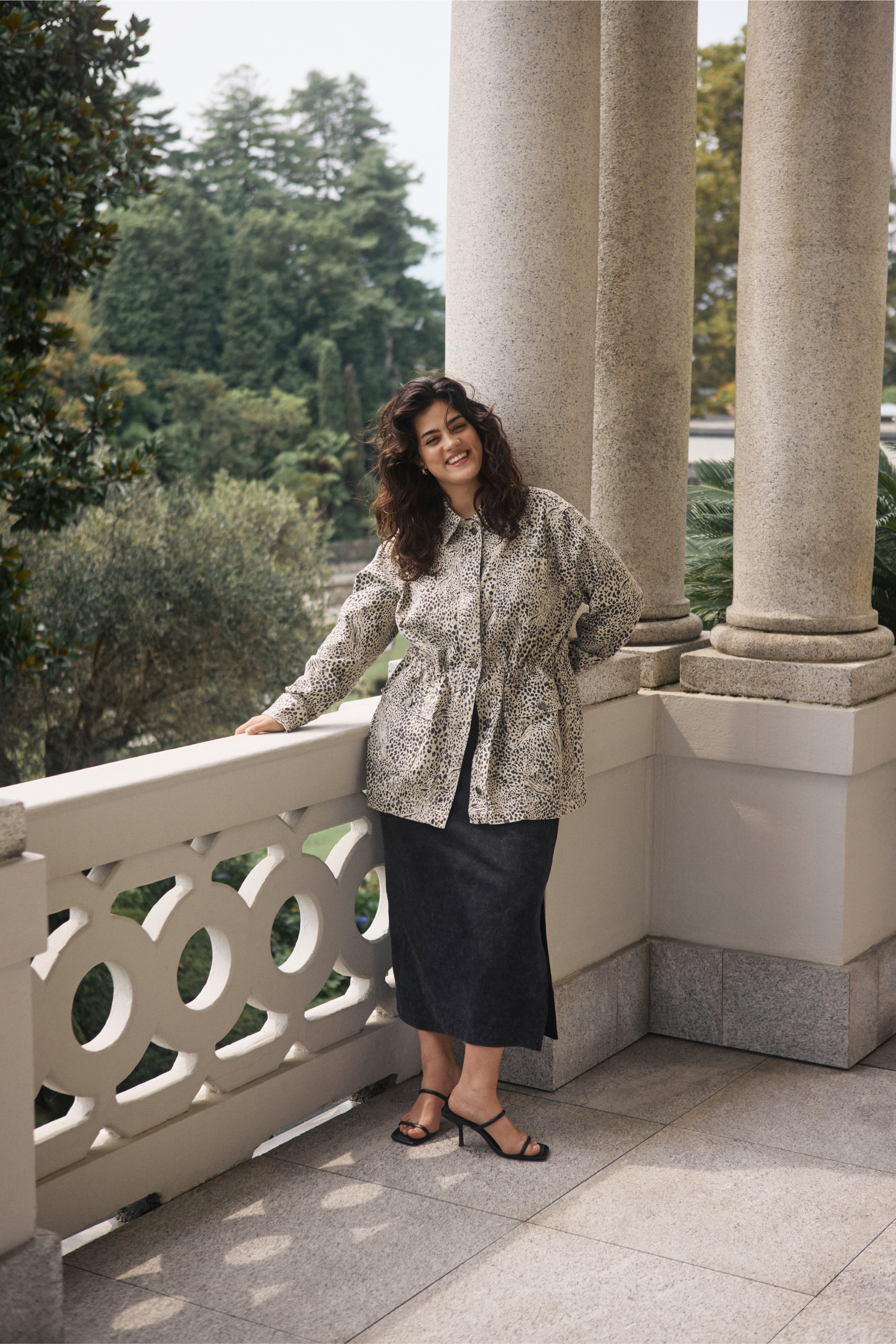 KCdalia Skirt LOCATION NONE 10583205-107404