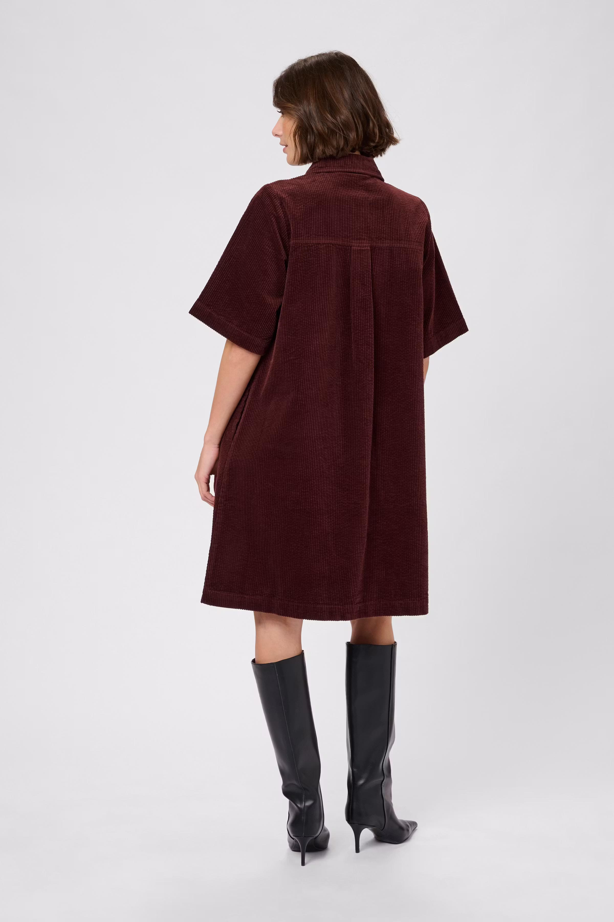 CUbaela Cordkleid LOOKBOOK BACK 50112267-191317