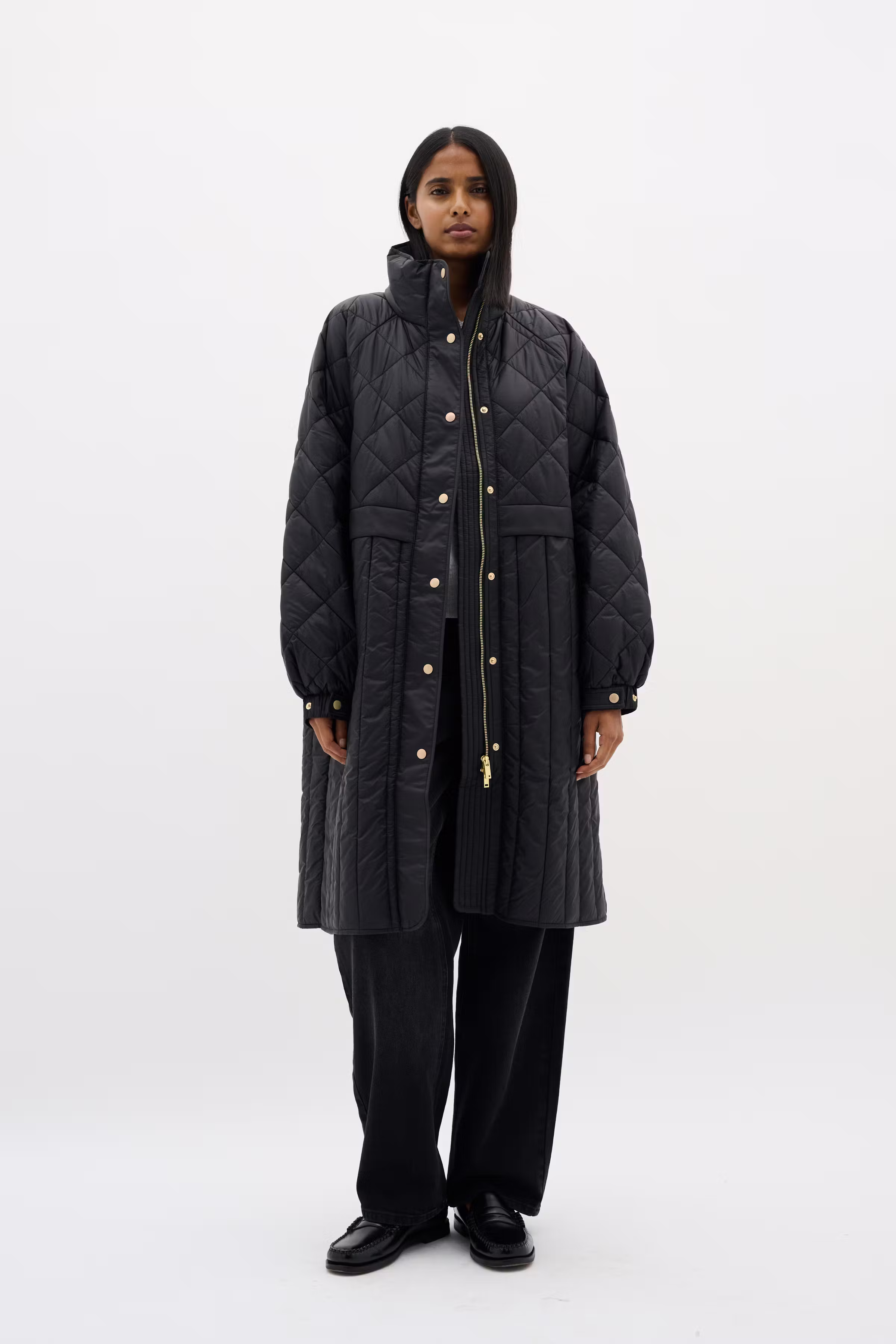 KarmelIW Mantel LOOKBOOK FRONT 30110660-194008
