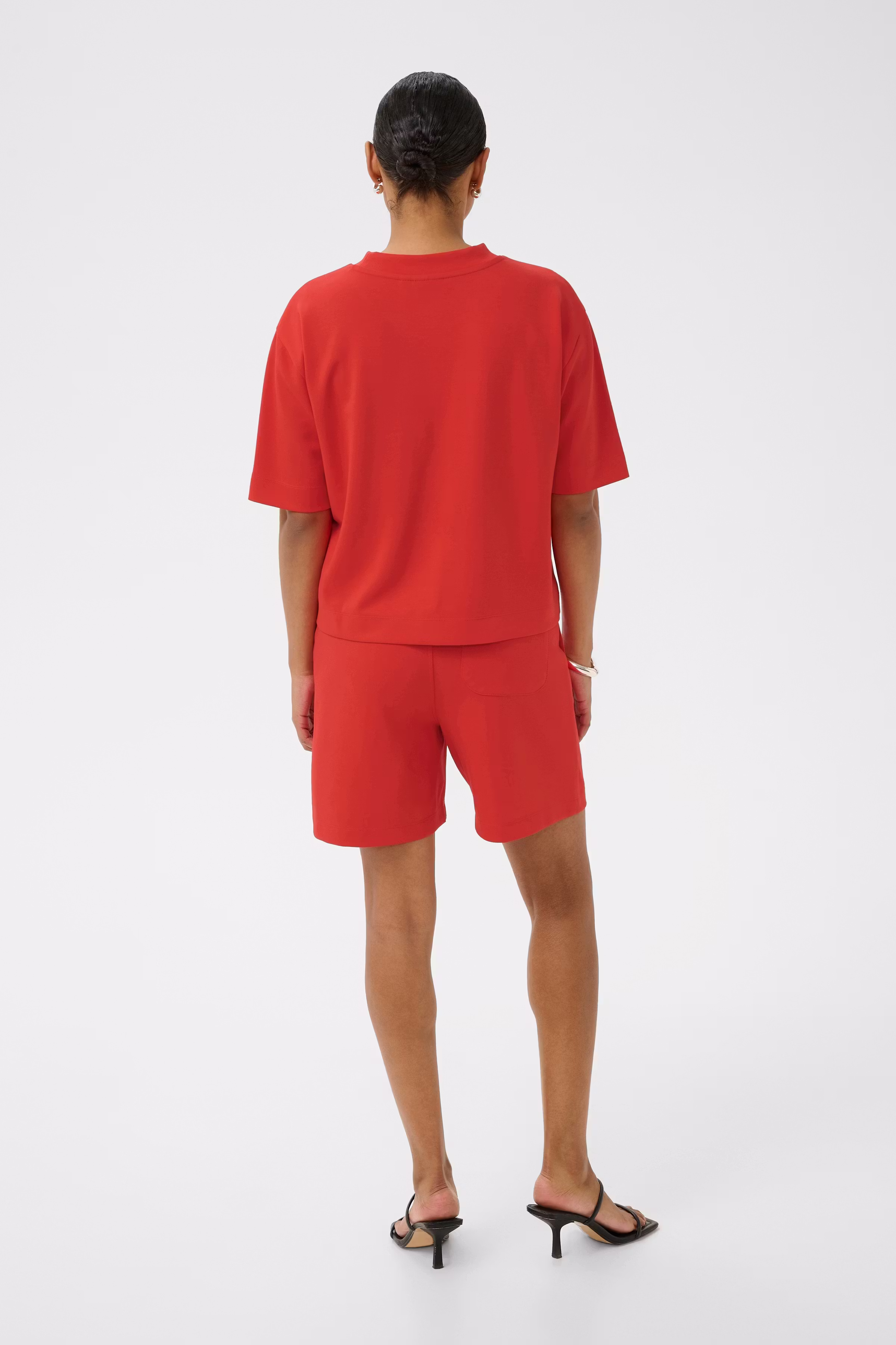 KAannie T-shirt LOOKBOOK BACK 10511809-171664