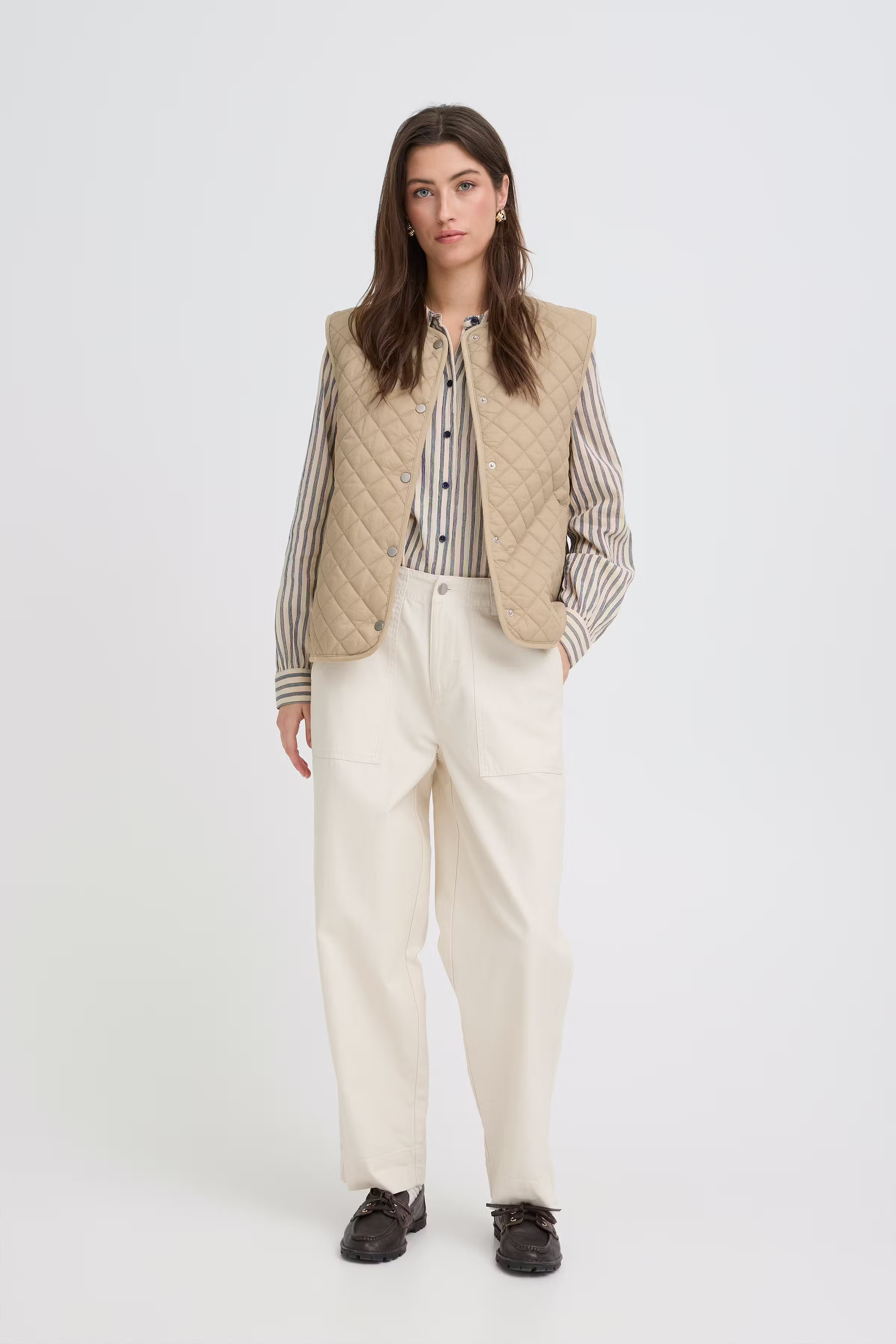 BYBERTA Väst ytterplagg LOOKBOOK FRONT 20818517-171109