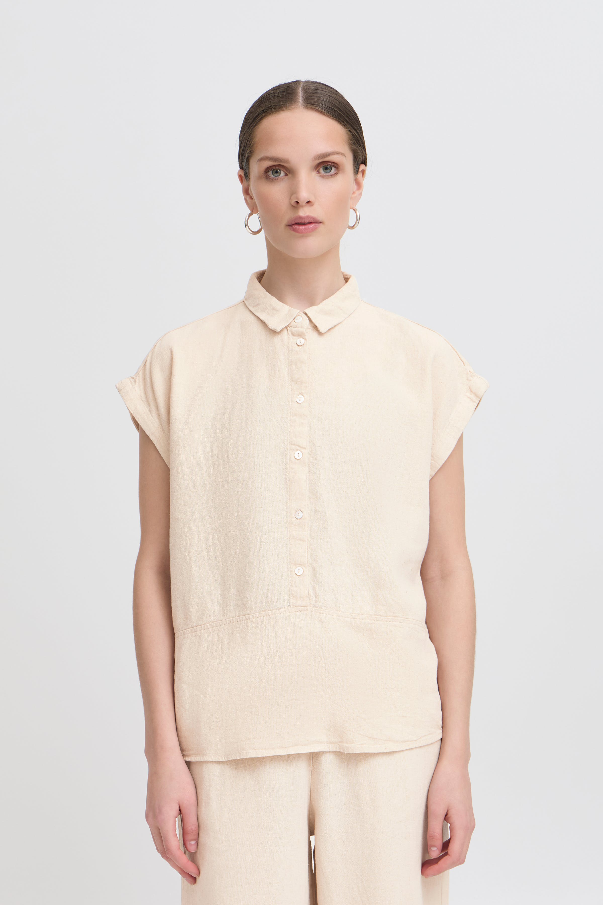 IHLINNO Kurzarm-Bluse LOOKBOOK FRONT 20122922-204424
