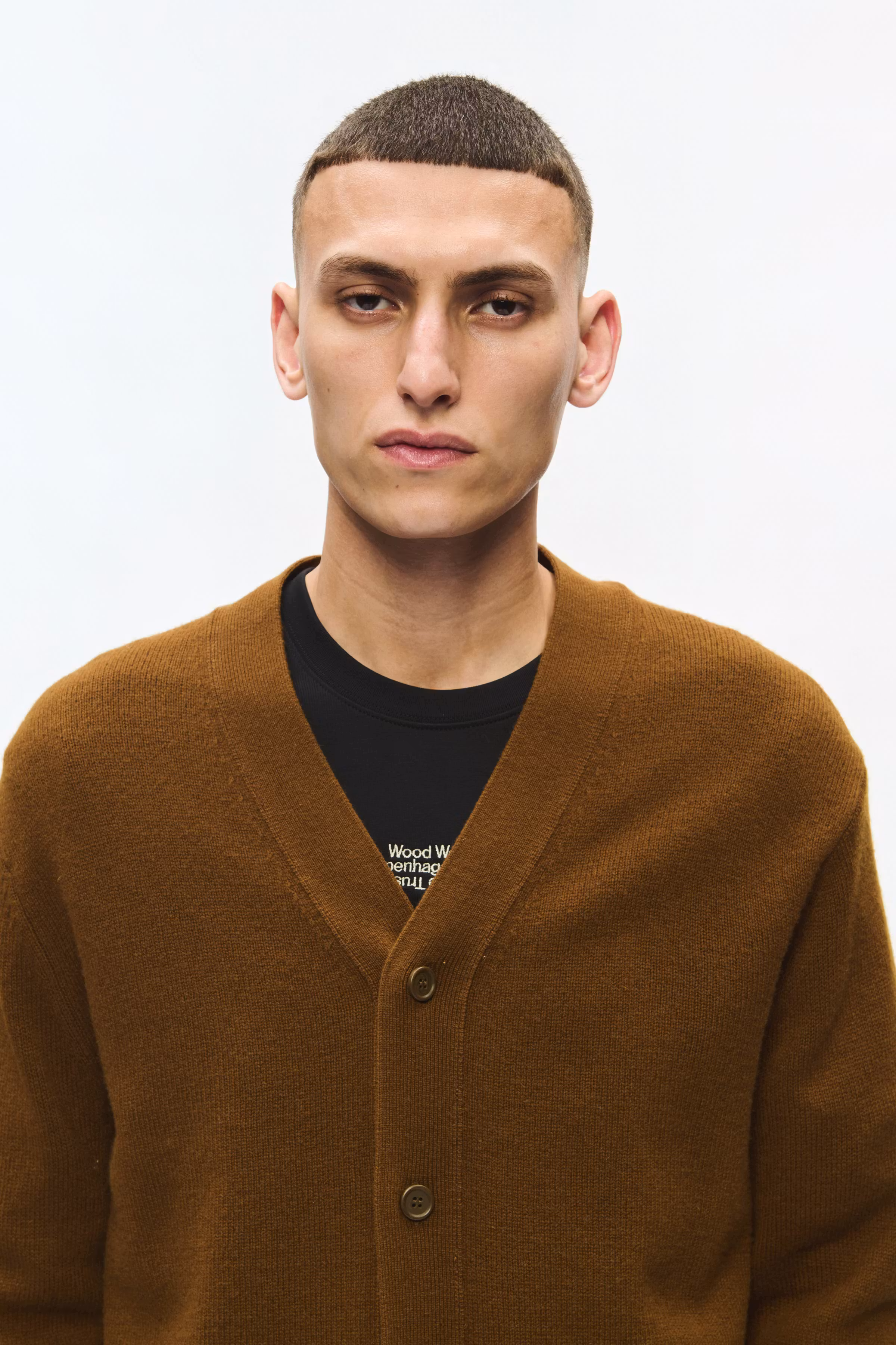 WWlogo Cardigan LOOKBOOK DETAIL 30252199-190815