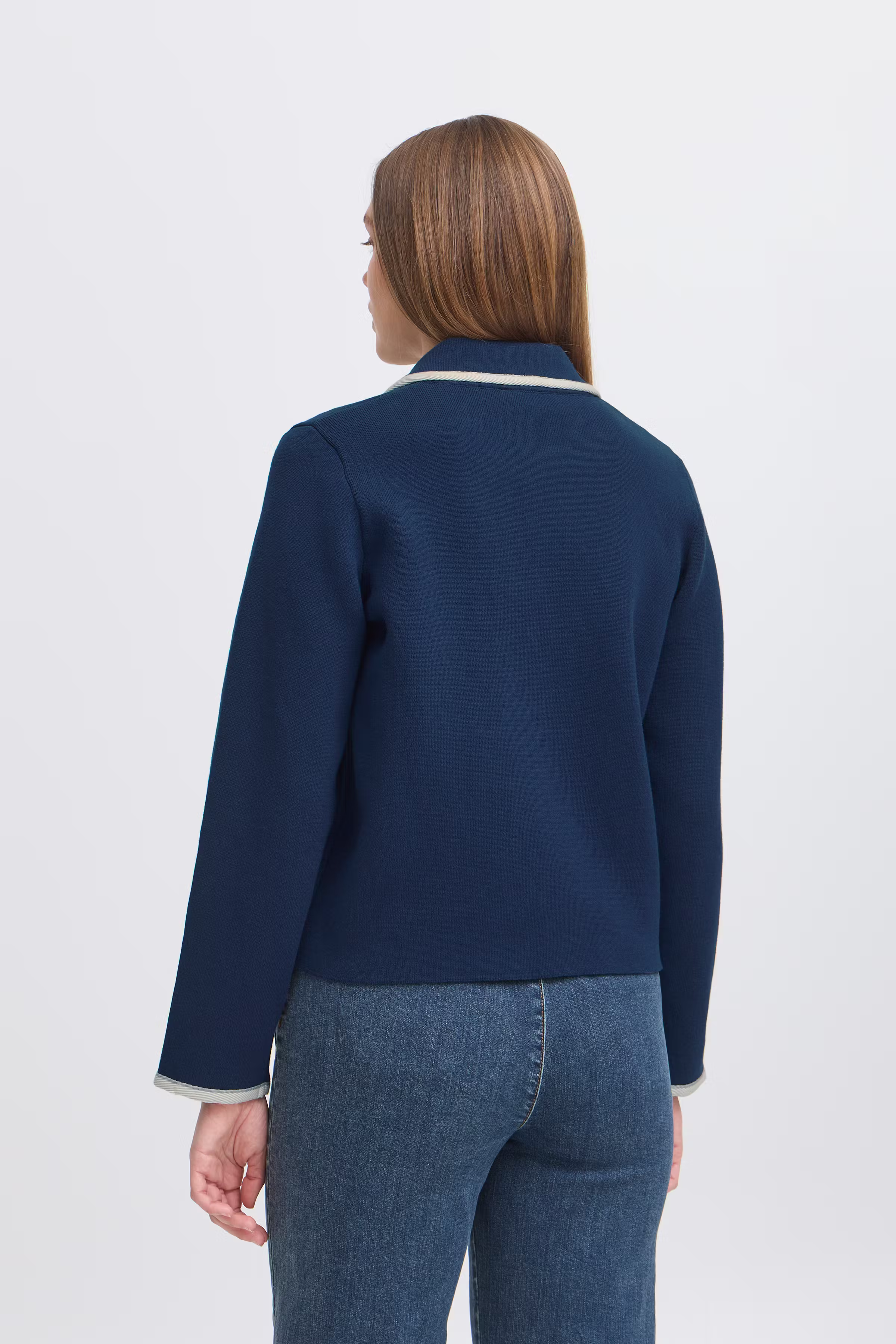 IRUMA Cardigan LOOKBOOK BACK 20124062-193831