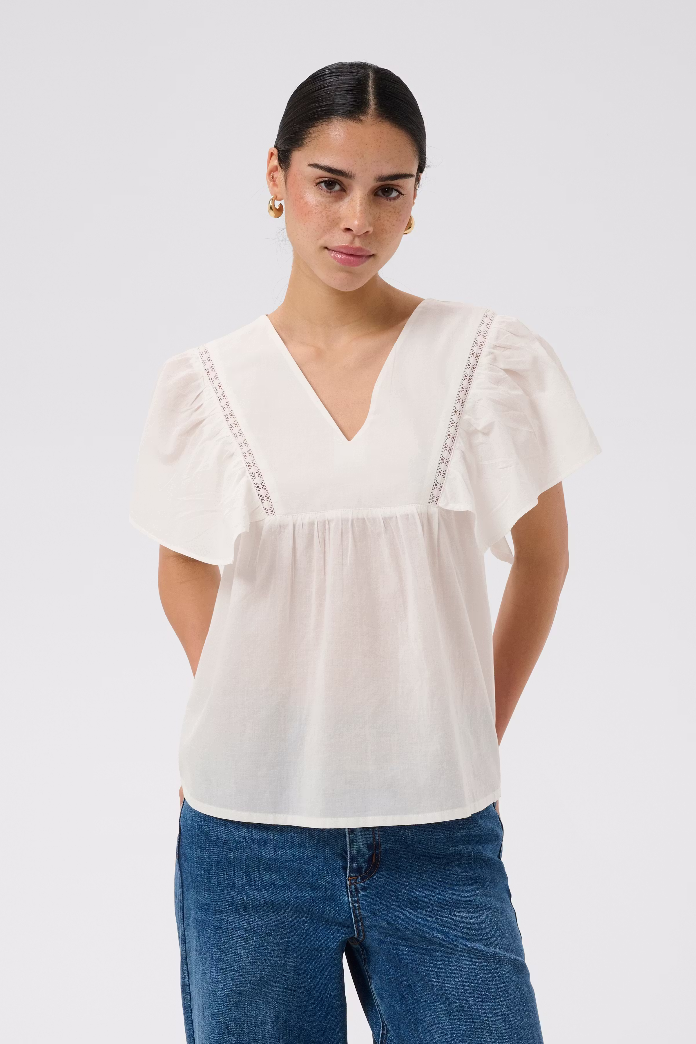 KAkarli Blouse LOOKBOOK FRONT 10512533-110602