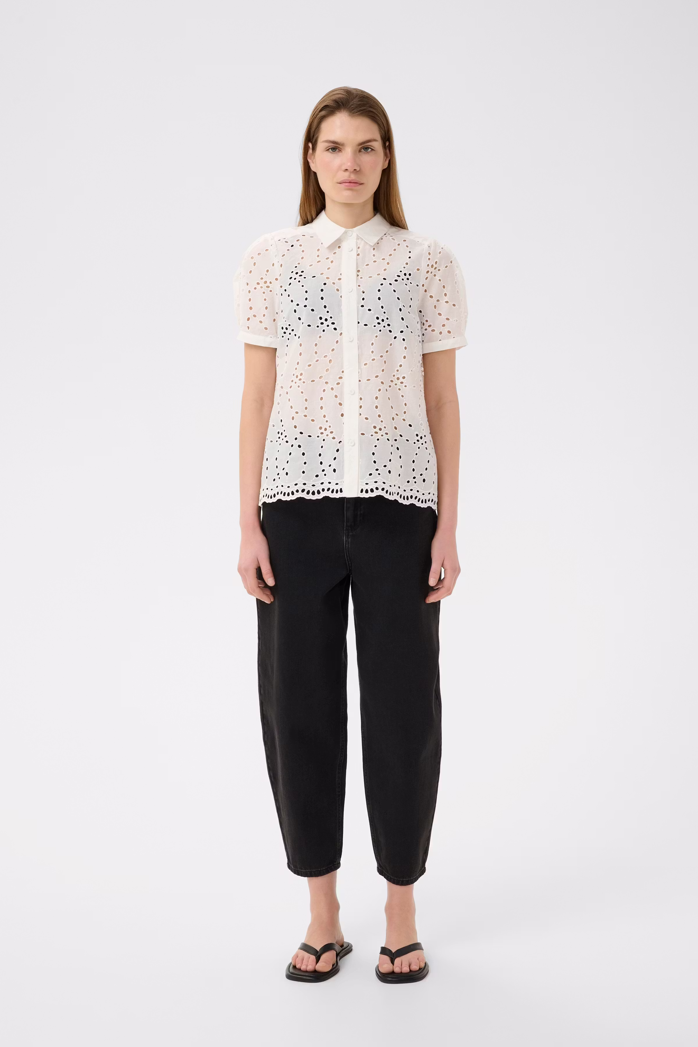 CaithIW Skjorte LOOKBOOK FRONT 30111283-300001