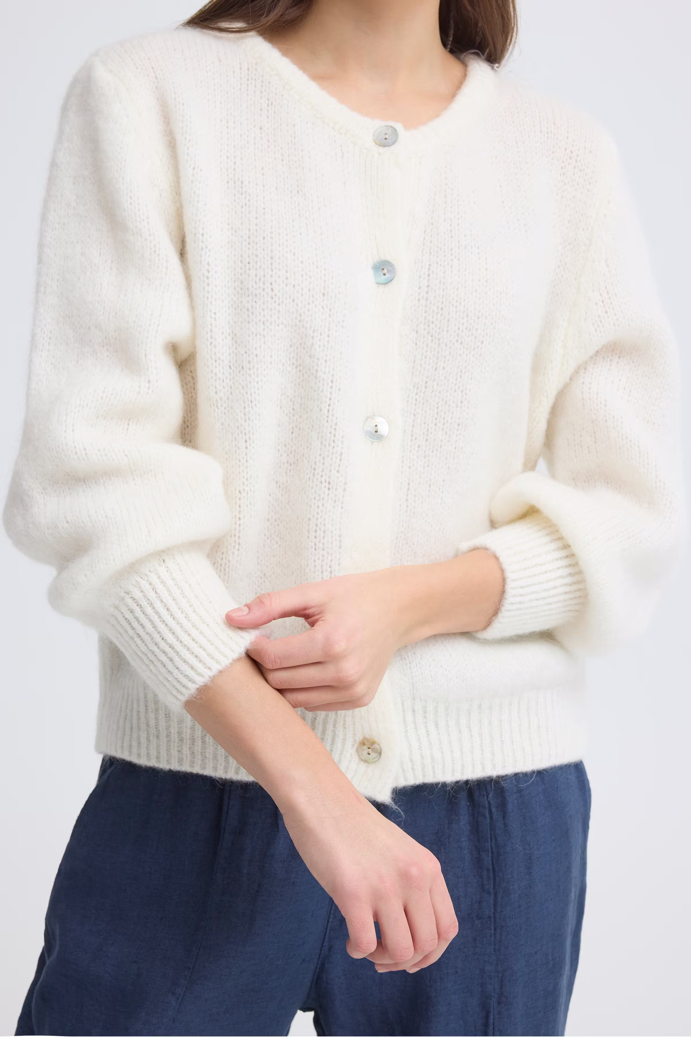 SBGULVIG Cardigan LOOKBOOK DETAIL 22100655-110105