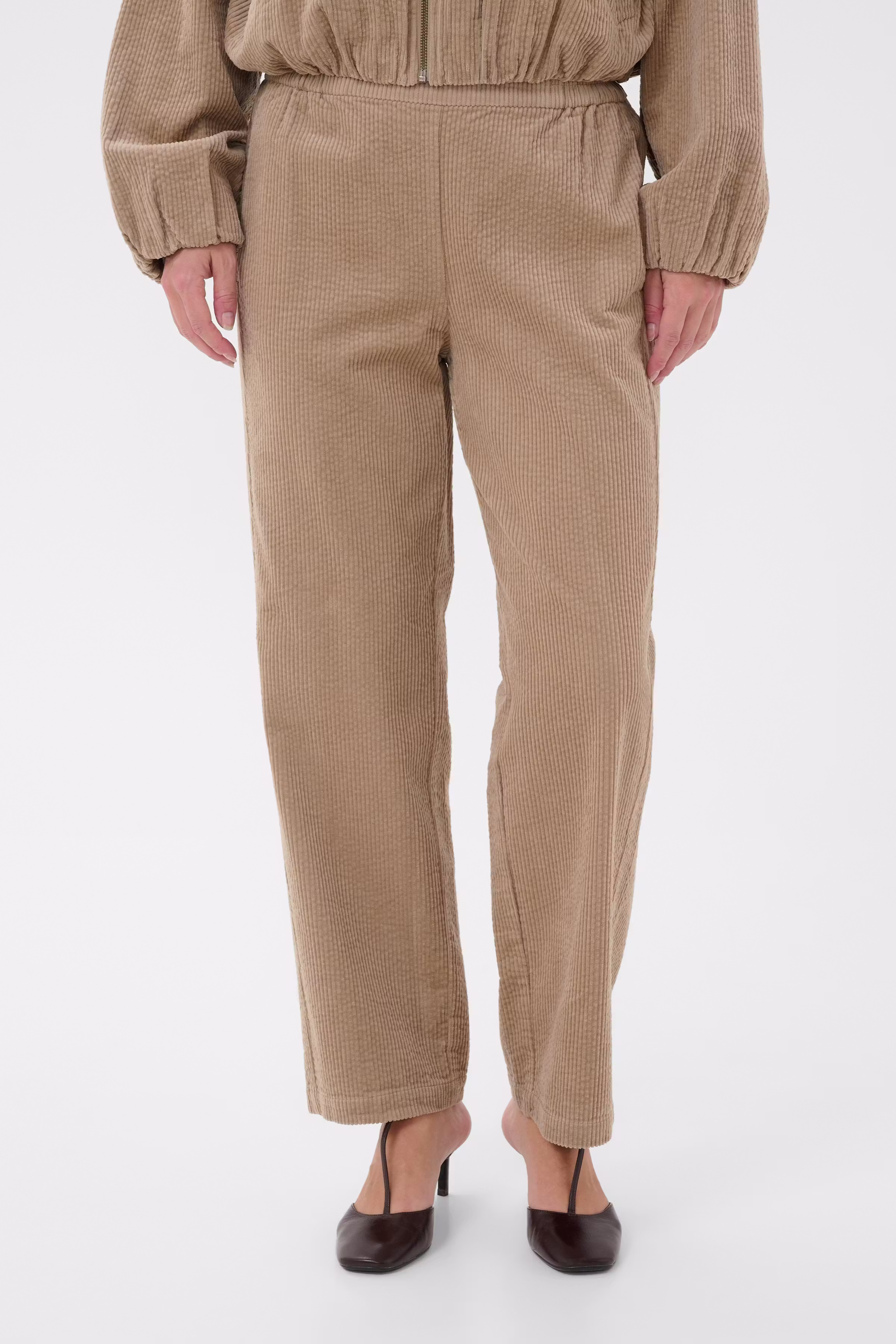 CUkalla Byxor LOOKBOOK FRONT 50113393-171009